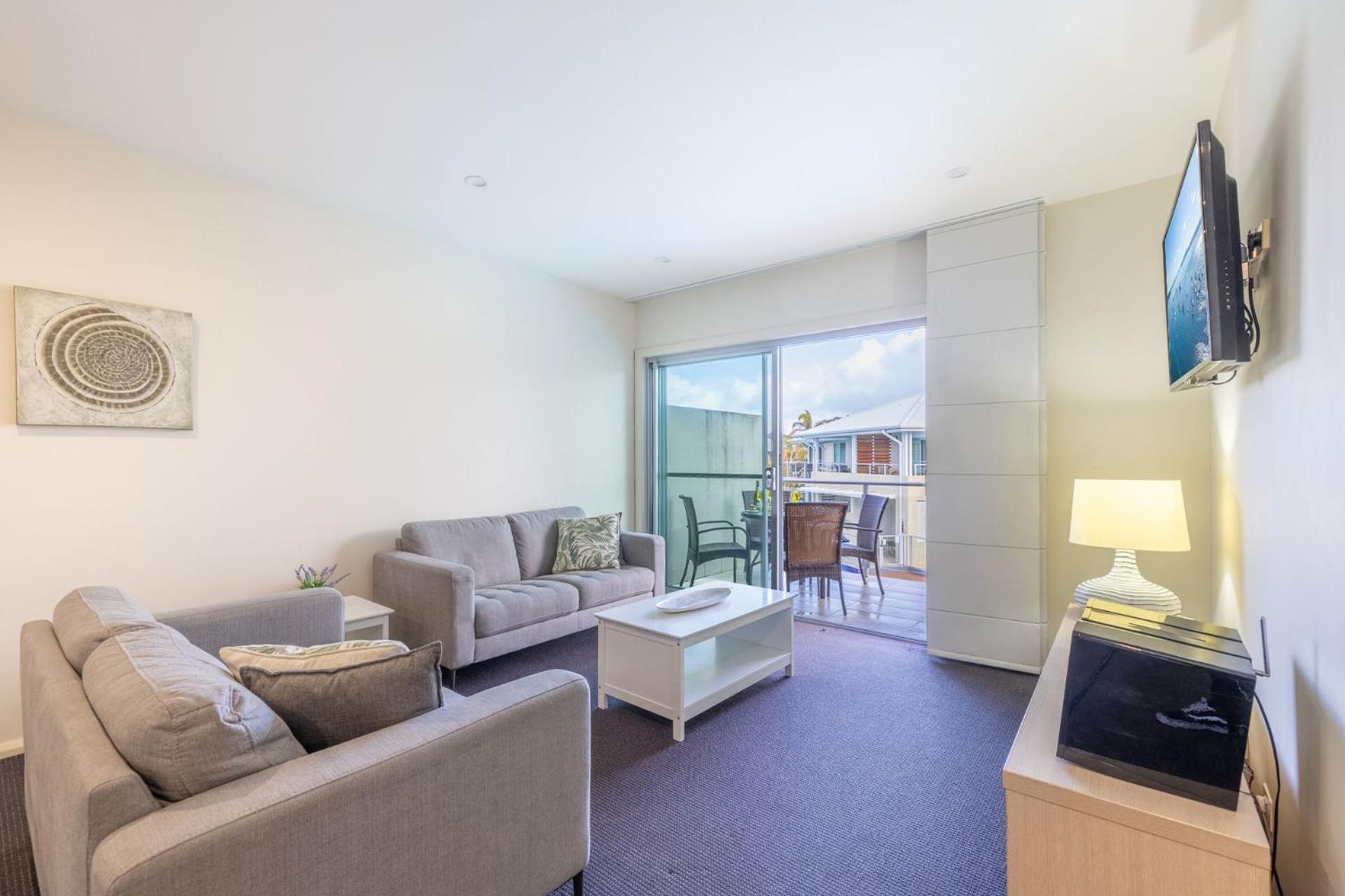 Apartment photo 3