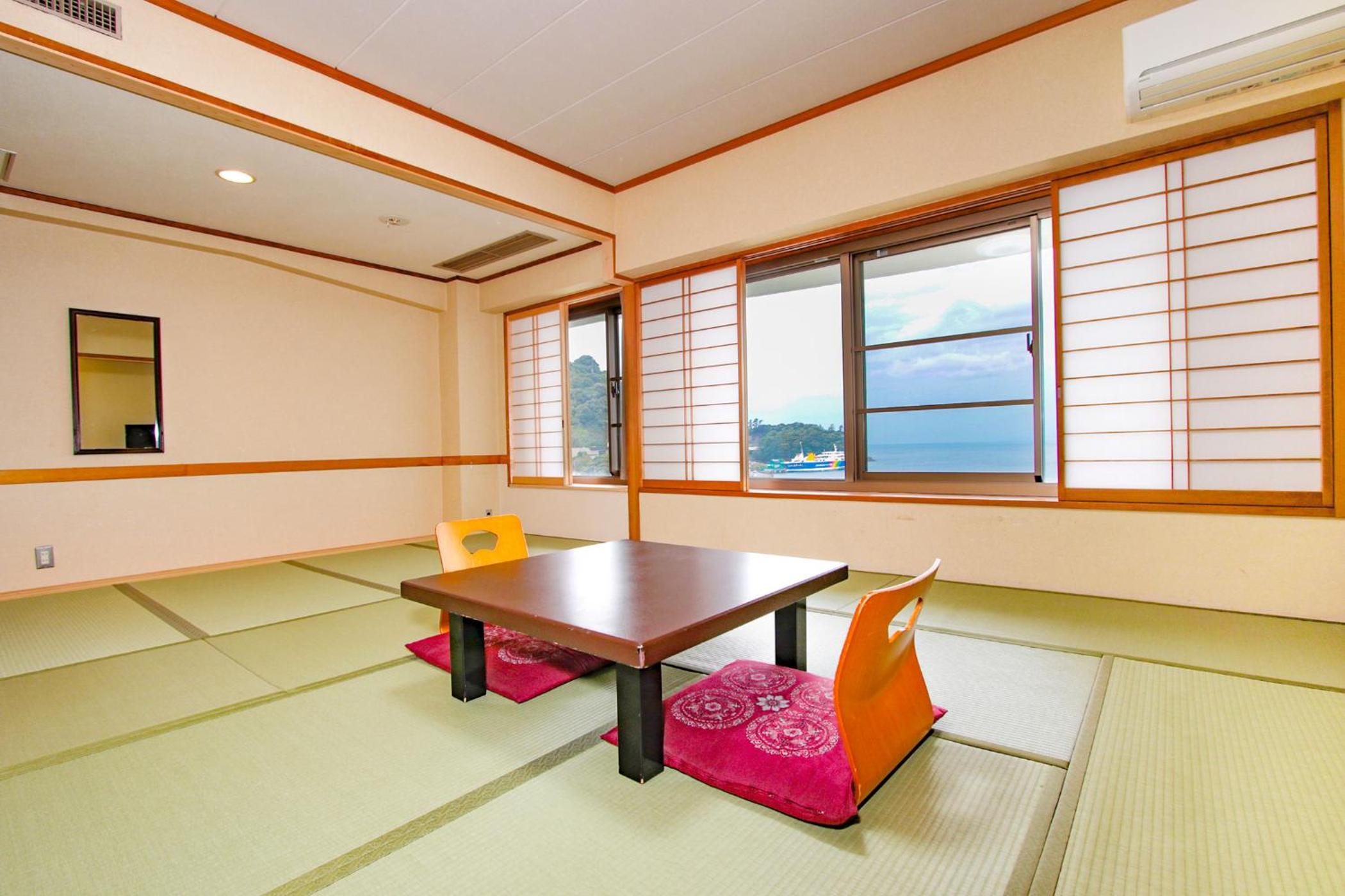 Standard Japanese-Style-Room 24 square yards Ocean Side - Indoor Bath - Non-Smoking photo 1