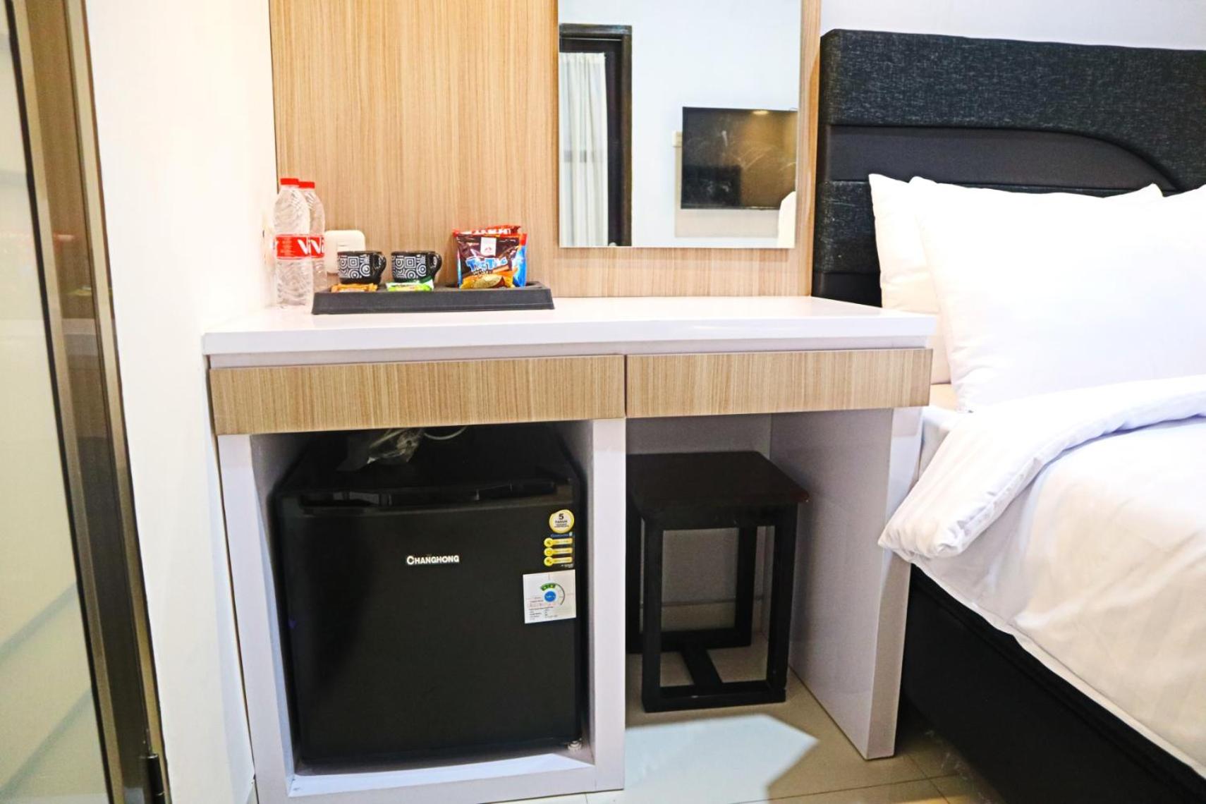 Deluxe Double Room - Photo 18