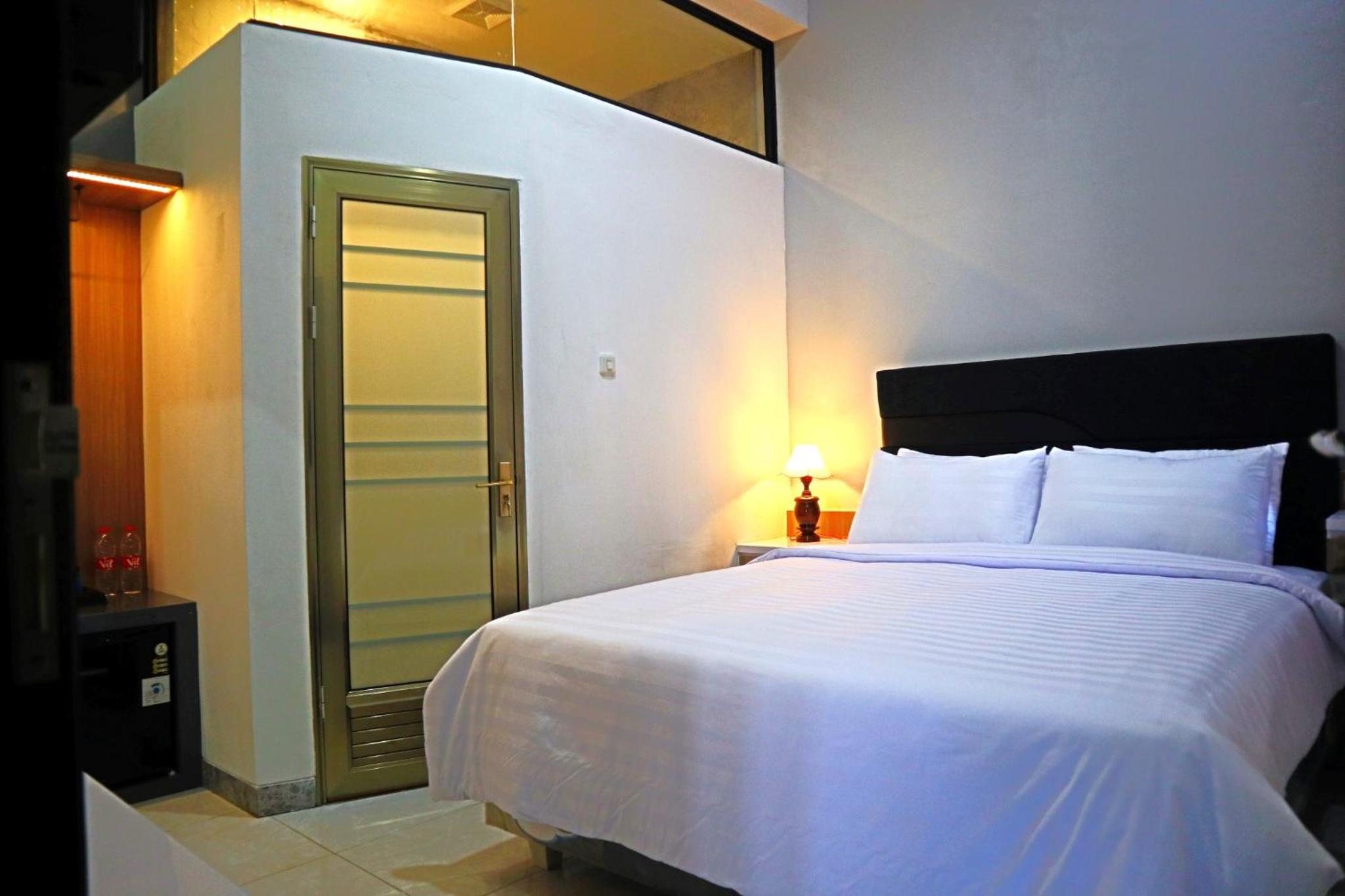 Deluxe Double Room - Photo 5