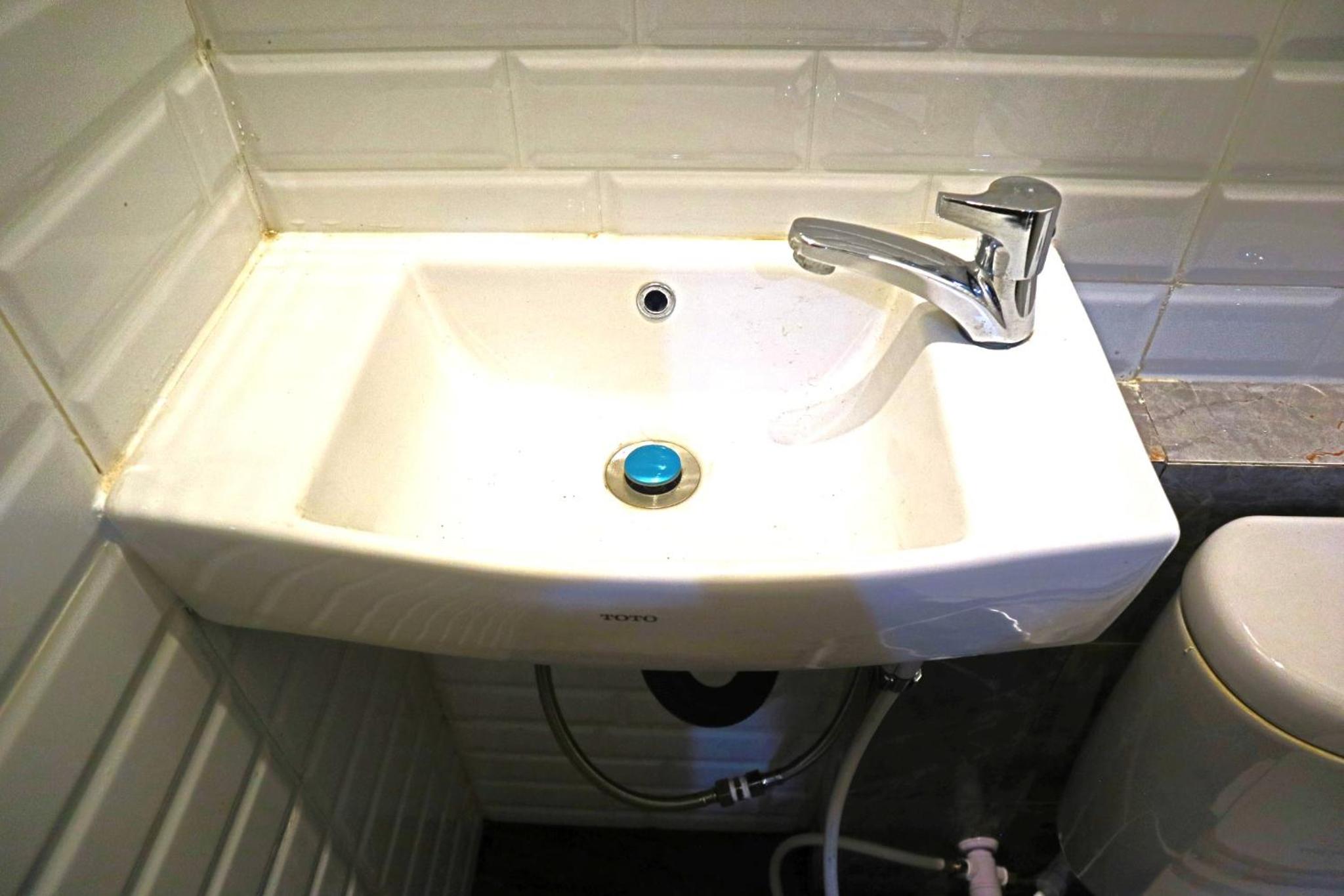 Deluxe Double Room - Photo 12
