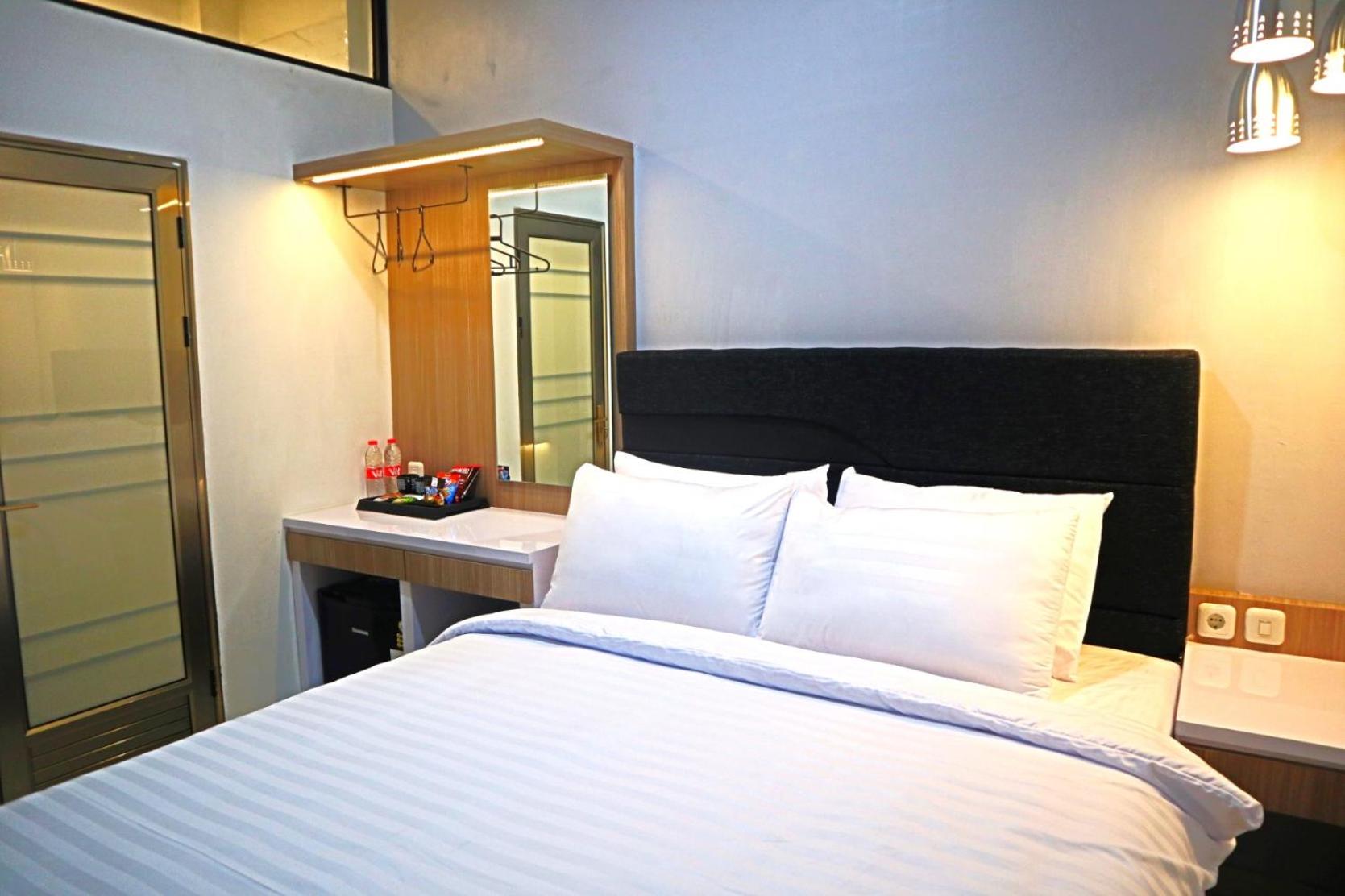 Deluxe Double Room - Photo 7