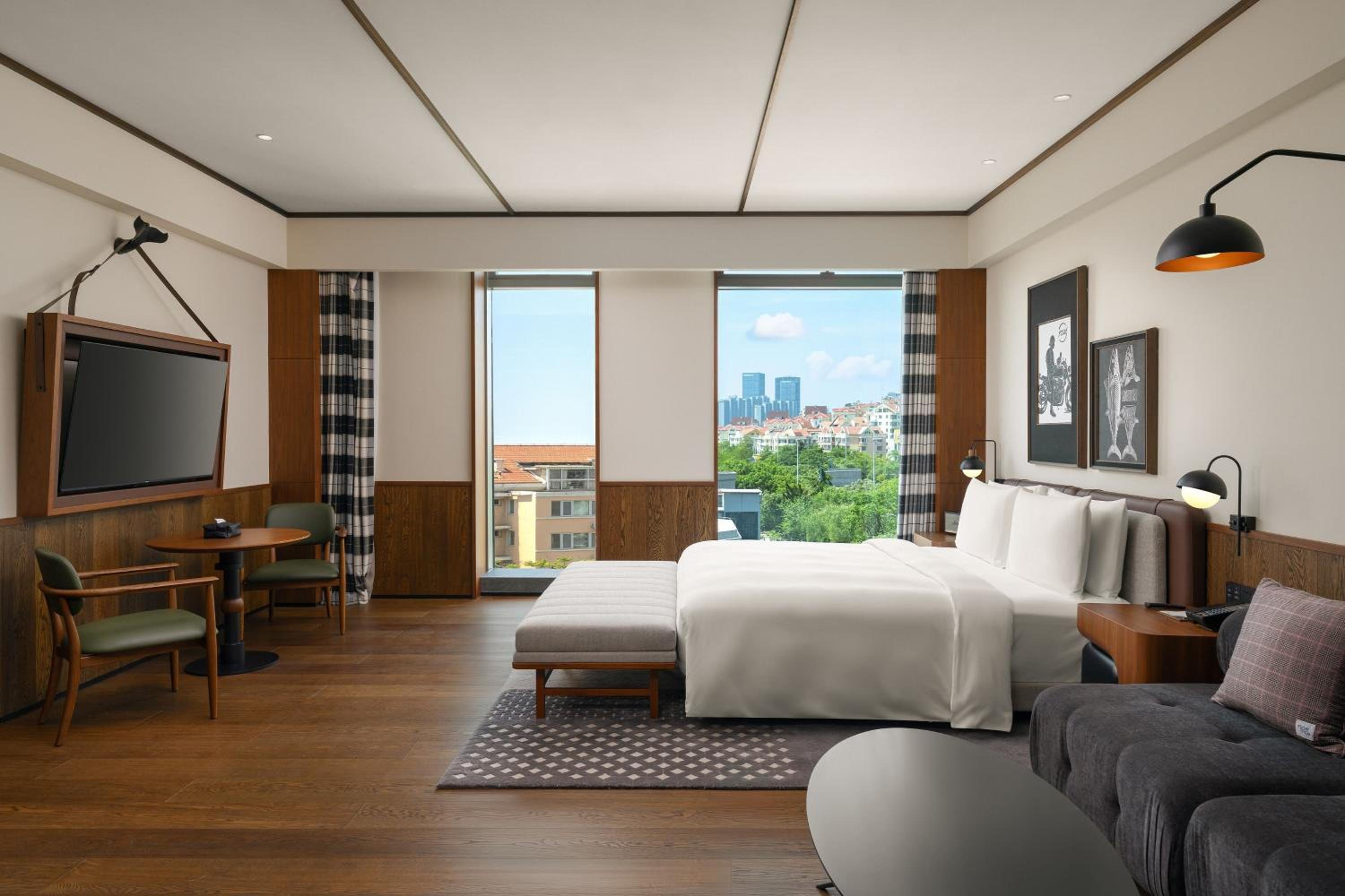 Executive King Room with Partial City View