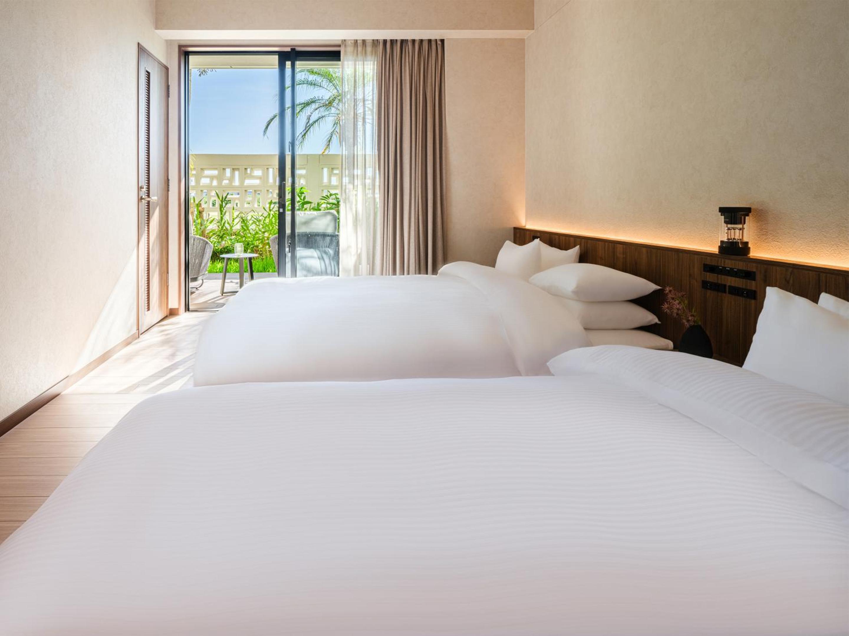 The Seven Pool Suite  - Photo 5