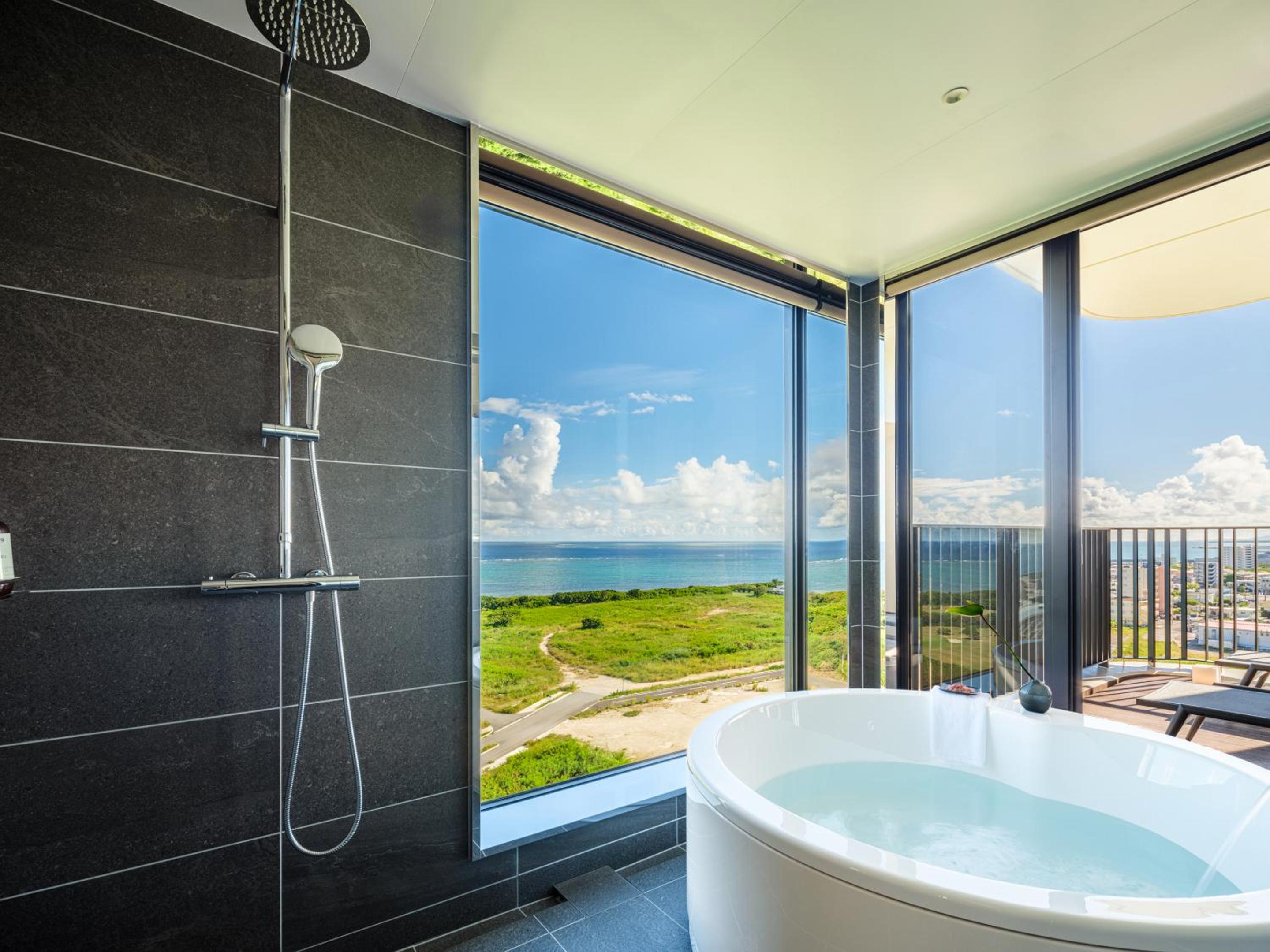 The Seven Ocean Suite with Ocean View - Photo 5