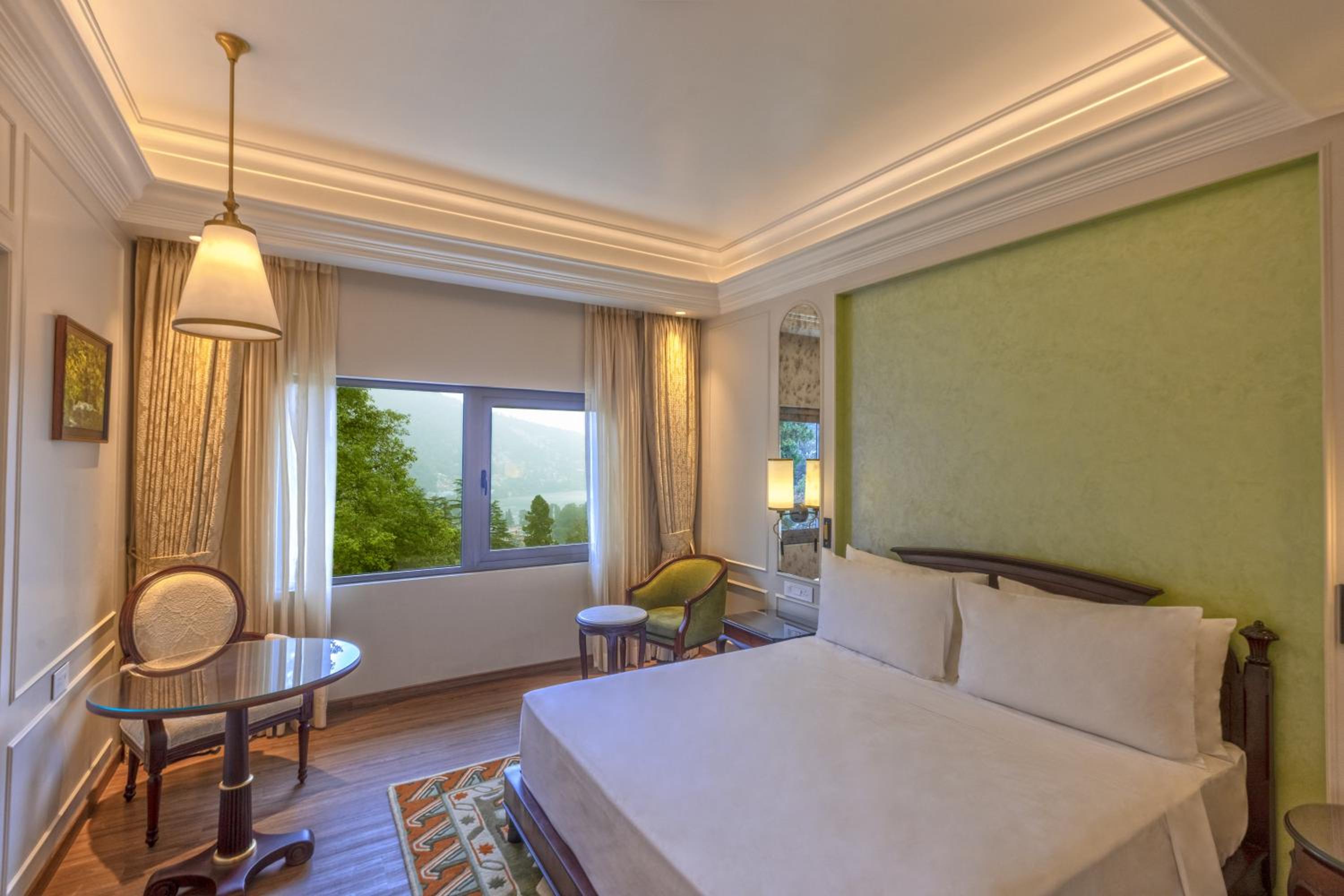 Superior Room – Valley View Superior Room – Valley View