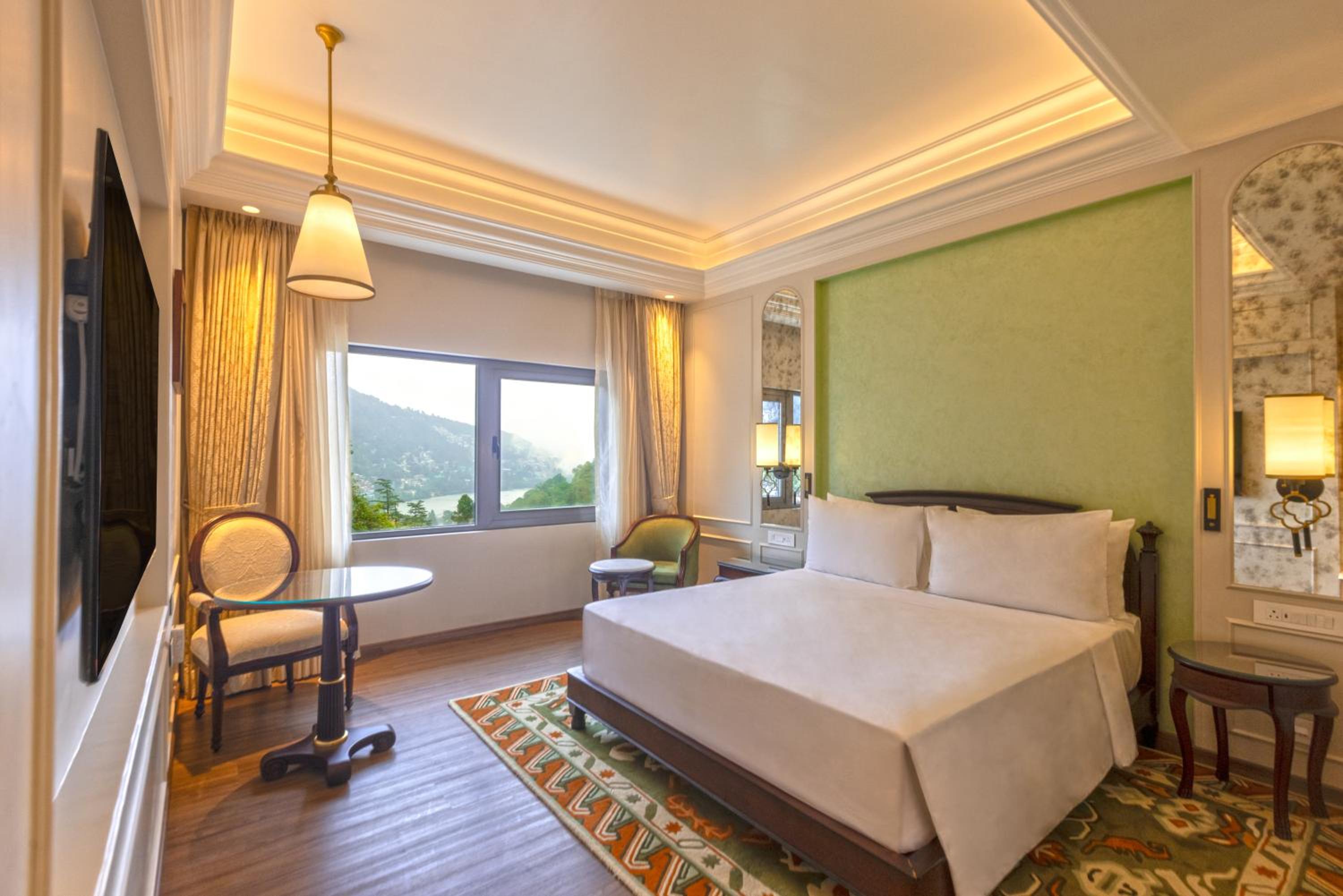 Superior Room – Valley View Superior Room – Valley View