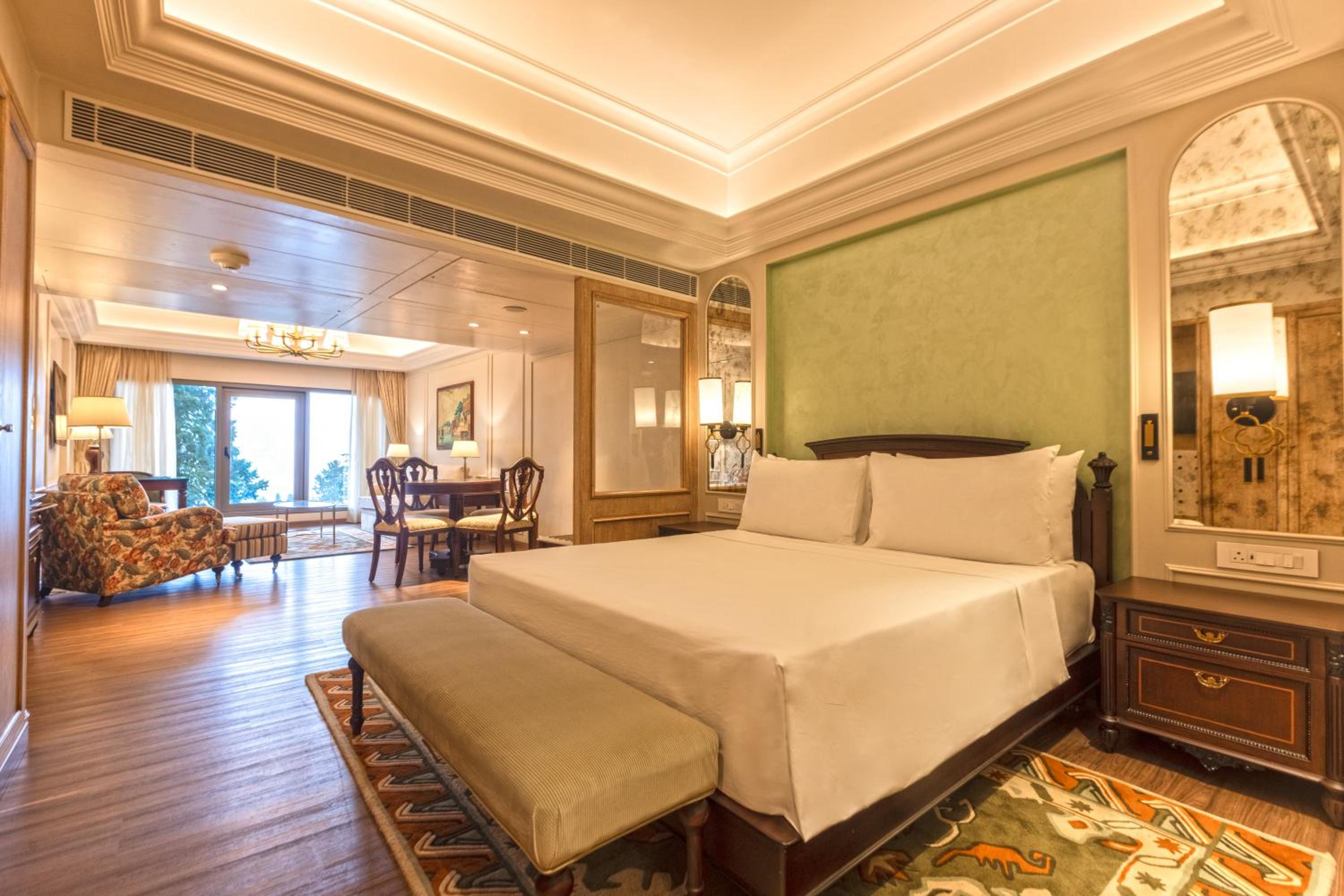 One-Bedroom Suite - Valley View