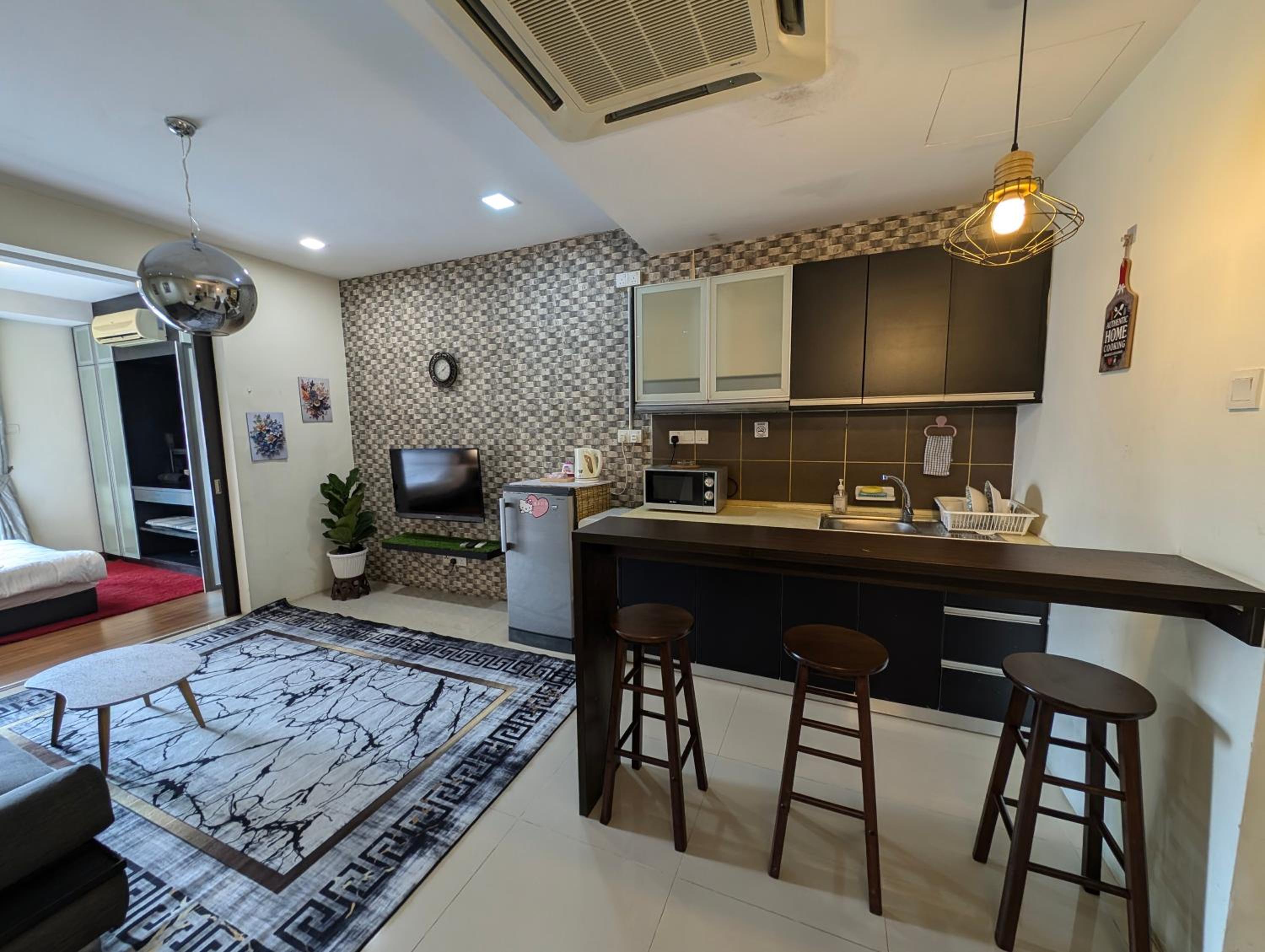 One-Bedroom Apartment