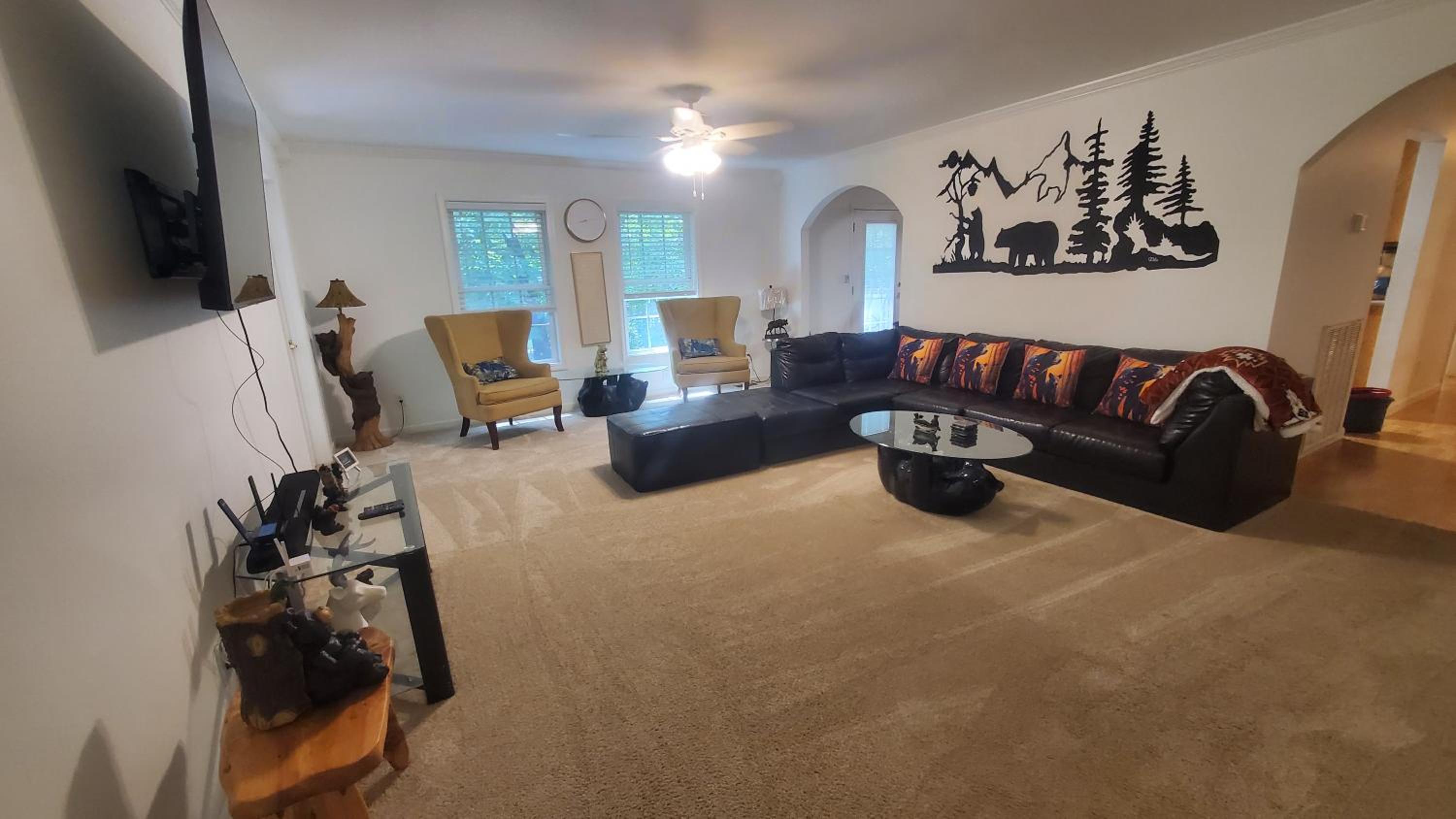Four-Bedroom House photo 1