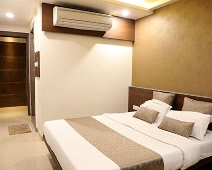 Deluxe Double Room - Photo 1