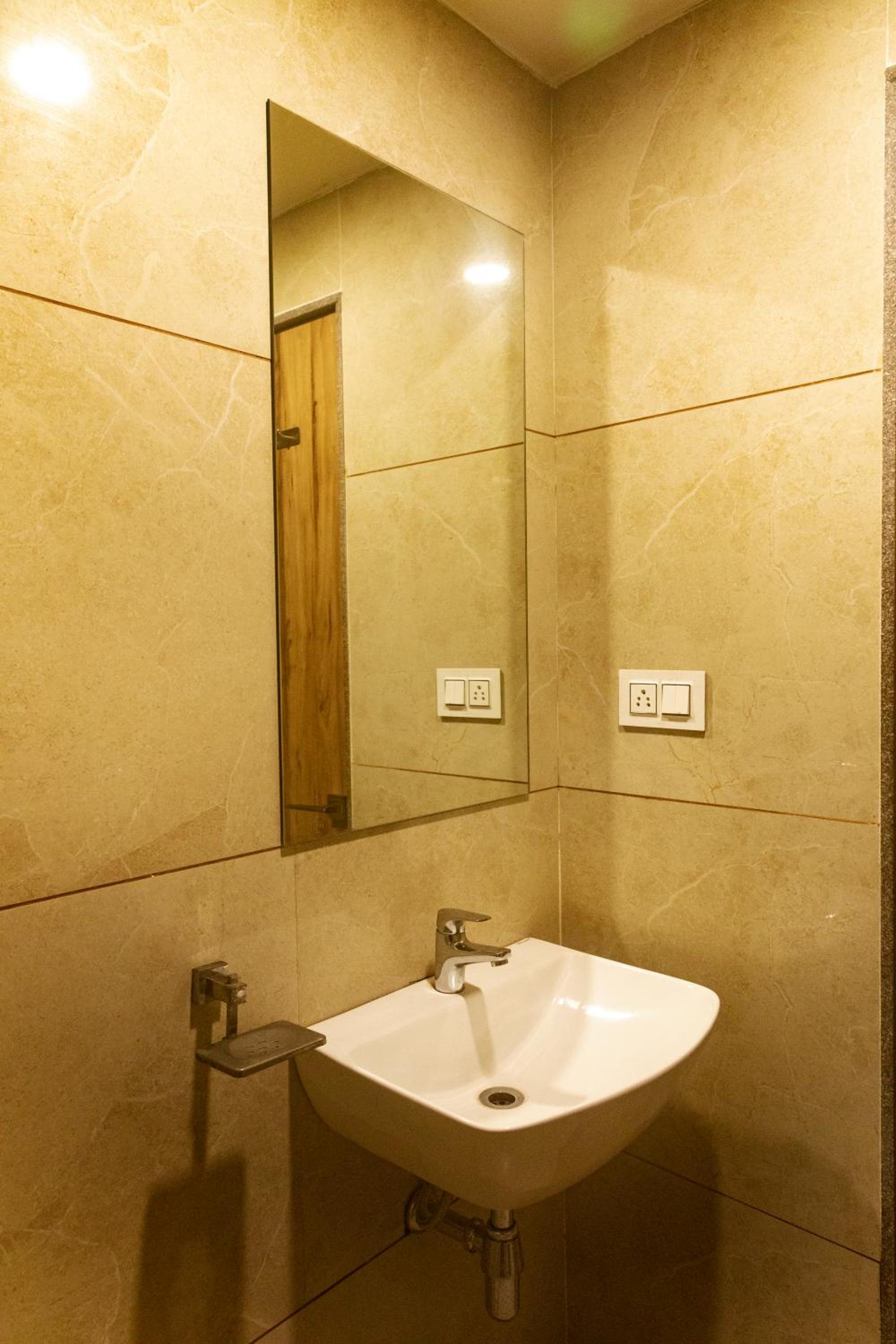 Superior Double Room - Photo 10