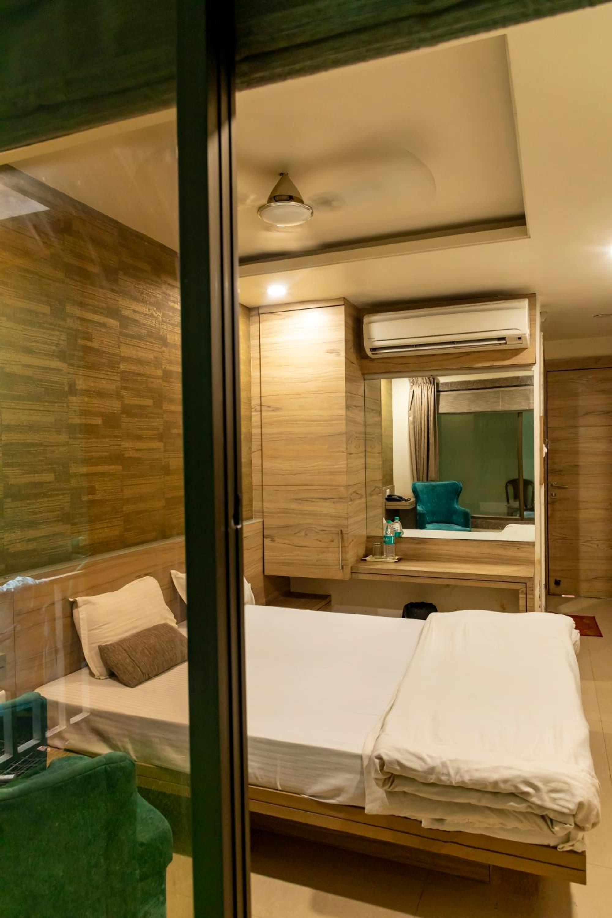 Deluxe Double Room - Photo 5
