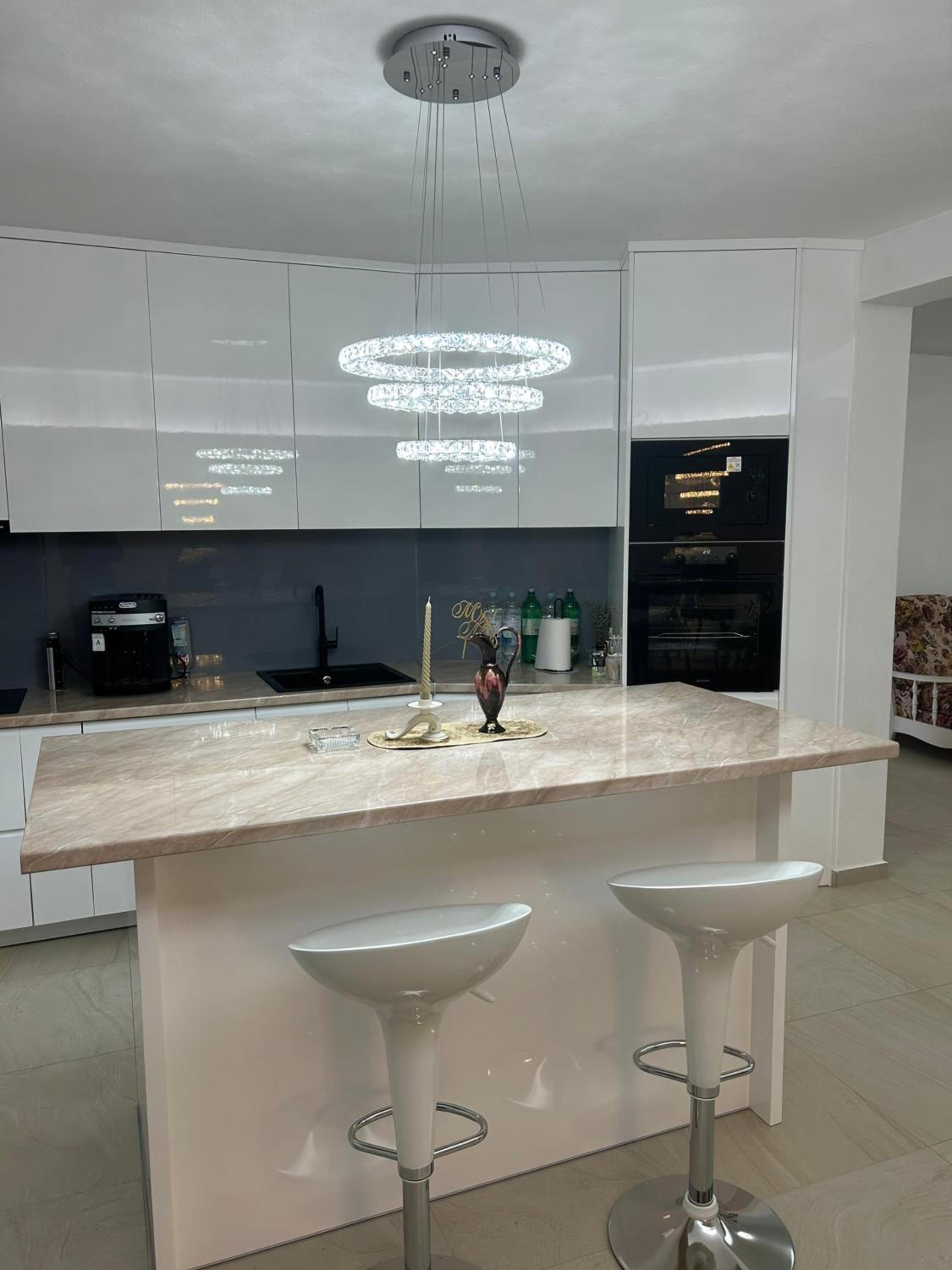 Villa photo 2
