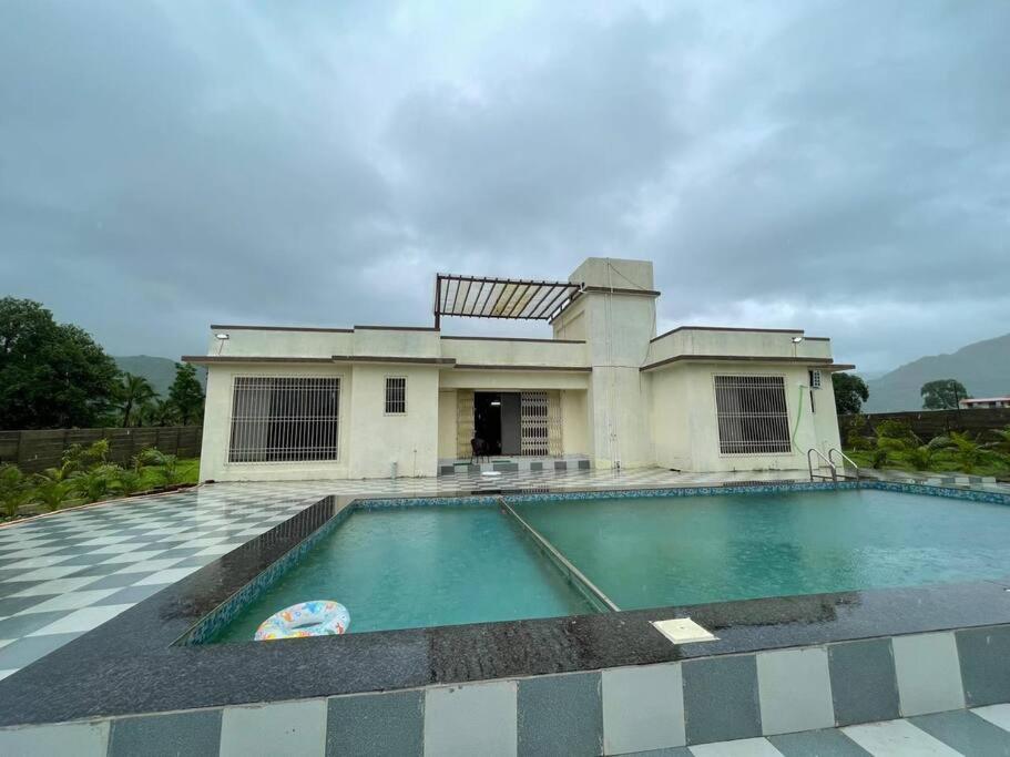 Three-Bedroom Villa photo 3