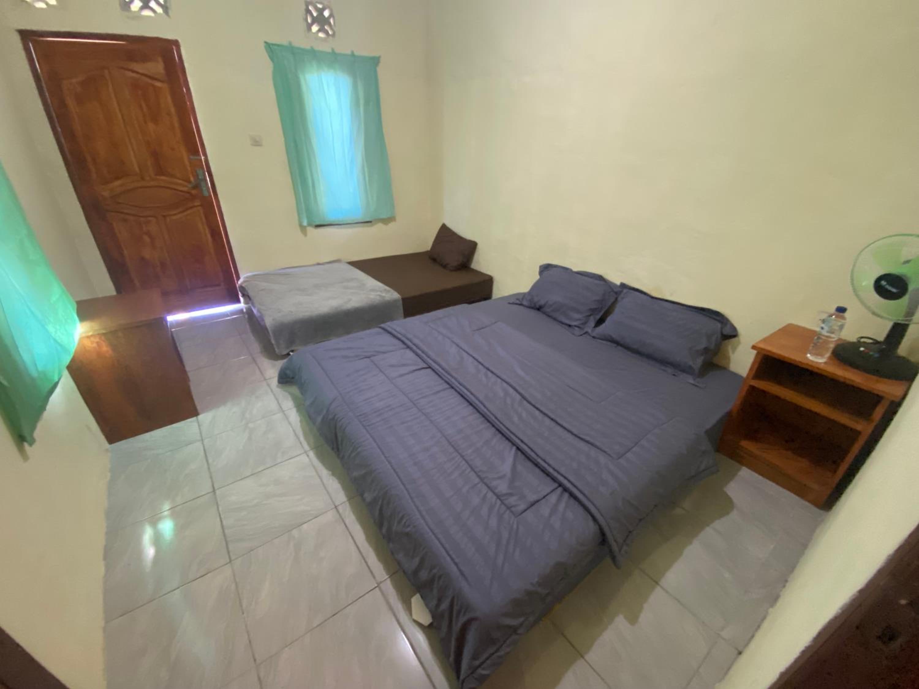 Double Room with Private Bathroom - Photo 1