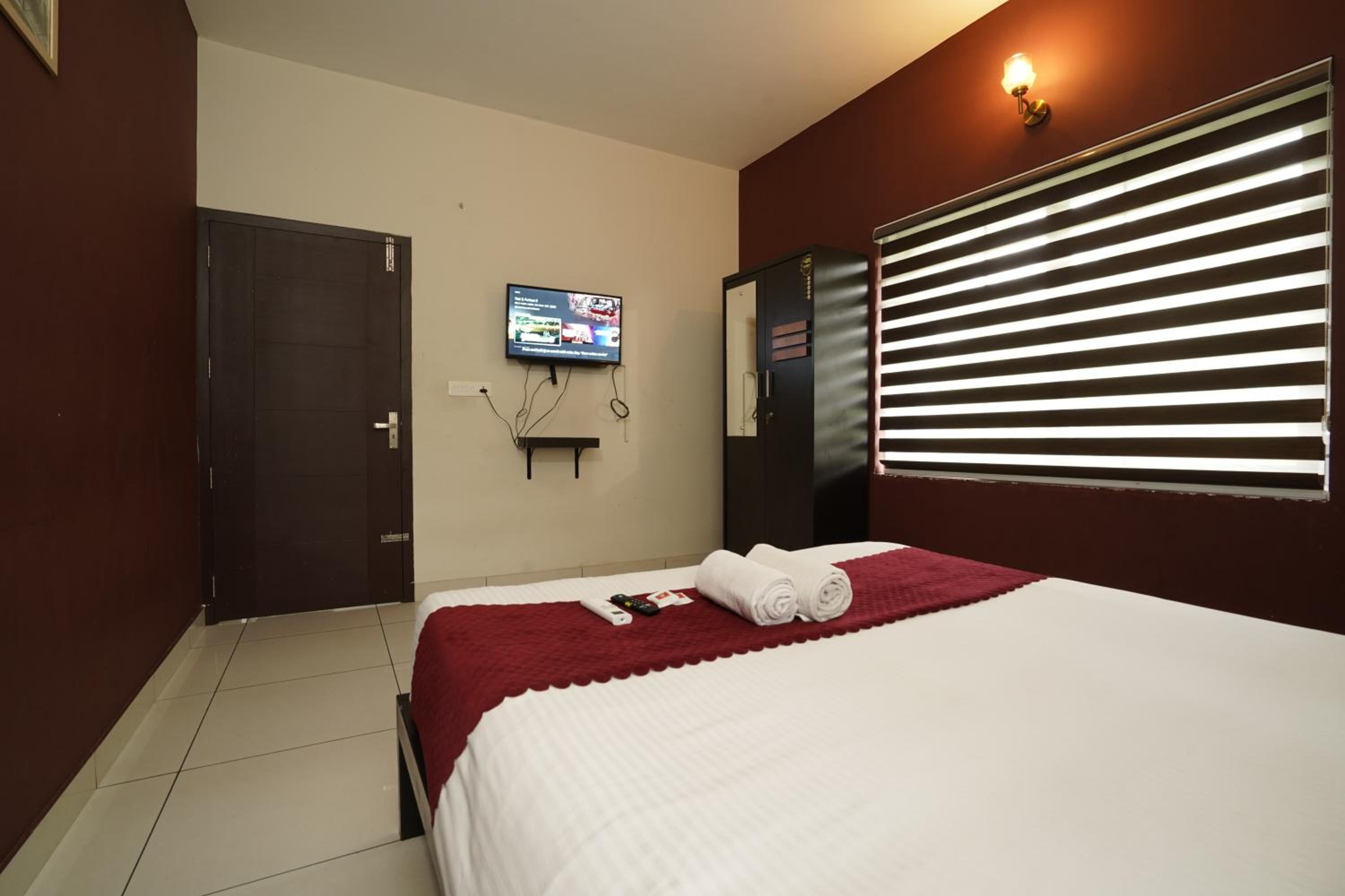 Deluxe Double Room - Photo 5