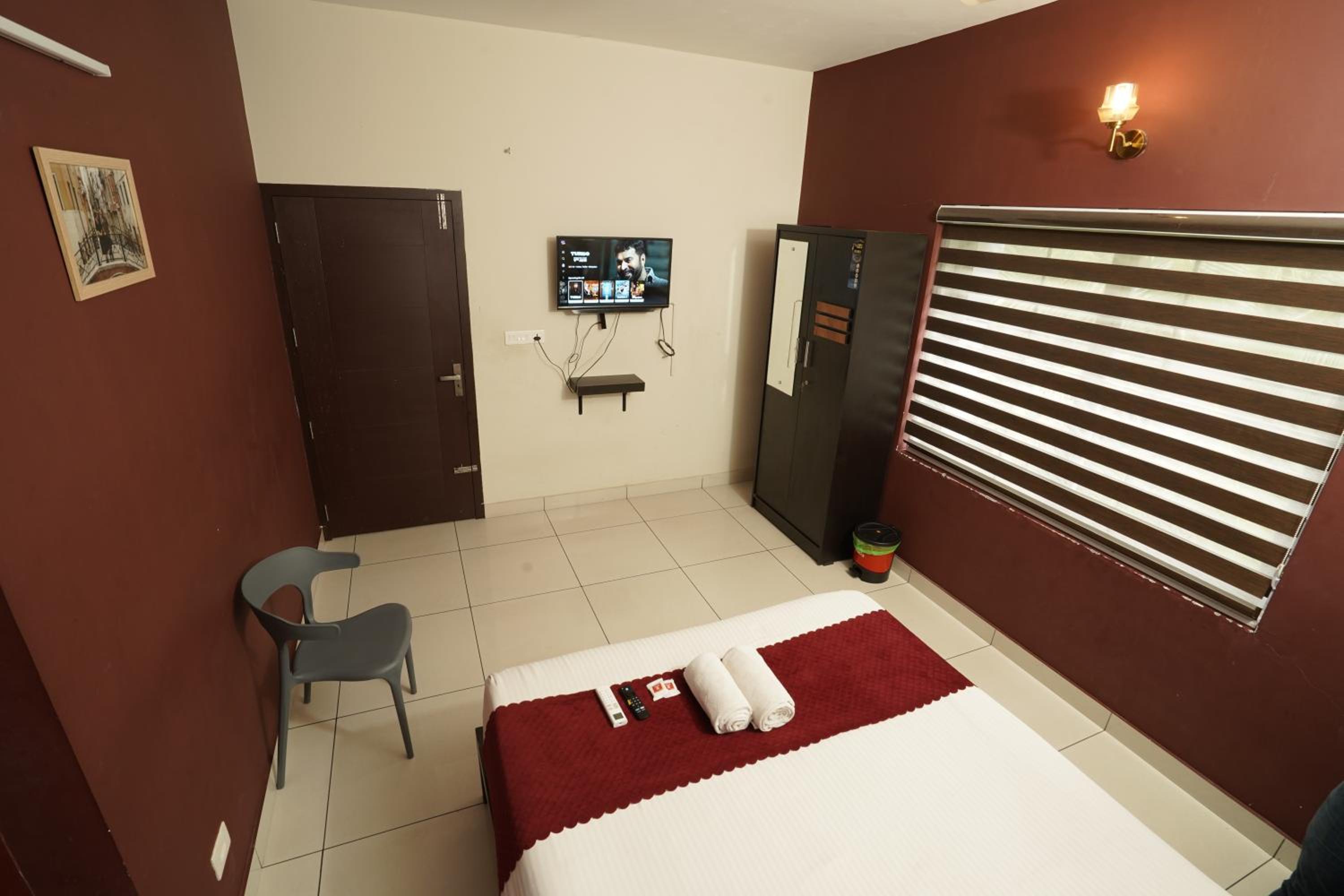 Deluxe Double Room - Photo 4