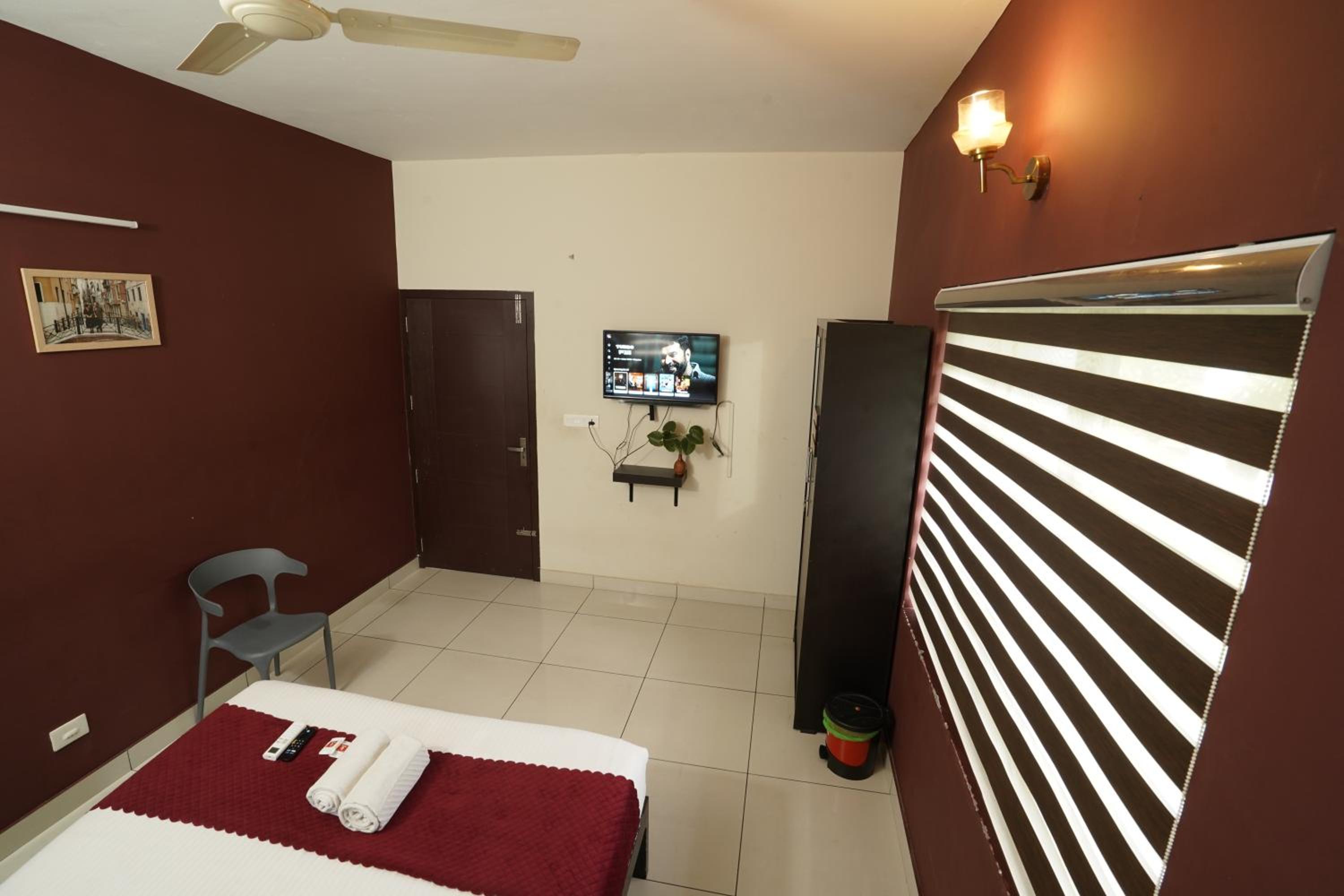Deluxe Double Room - Photo 2