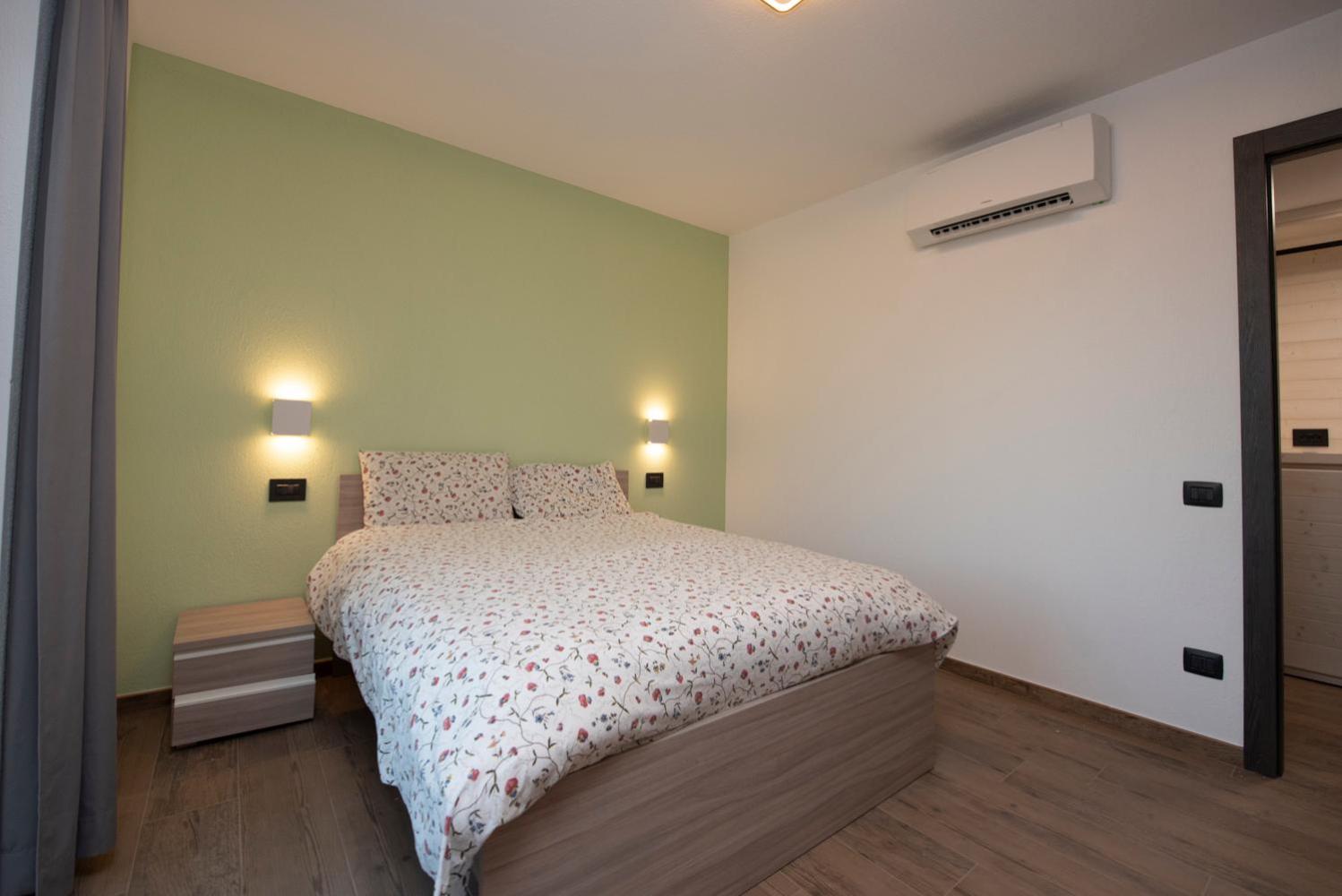 One-Bedroom Apartment with Garden View photo 1