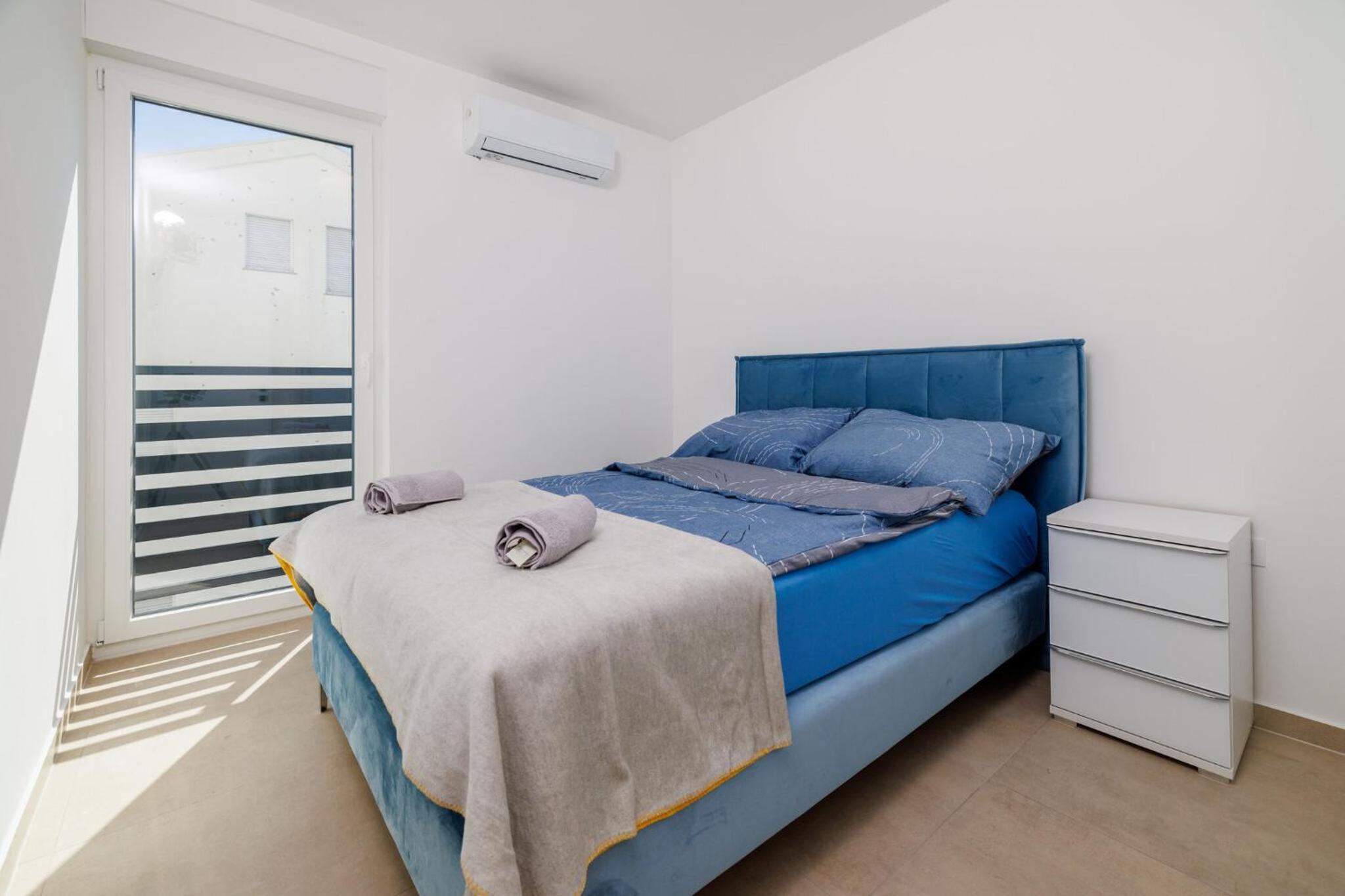 Apartment with Sea View photo 2