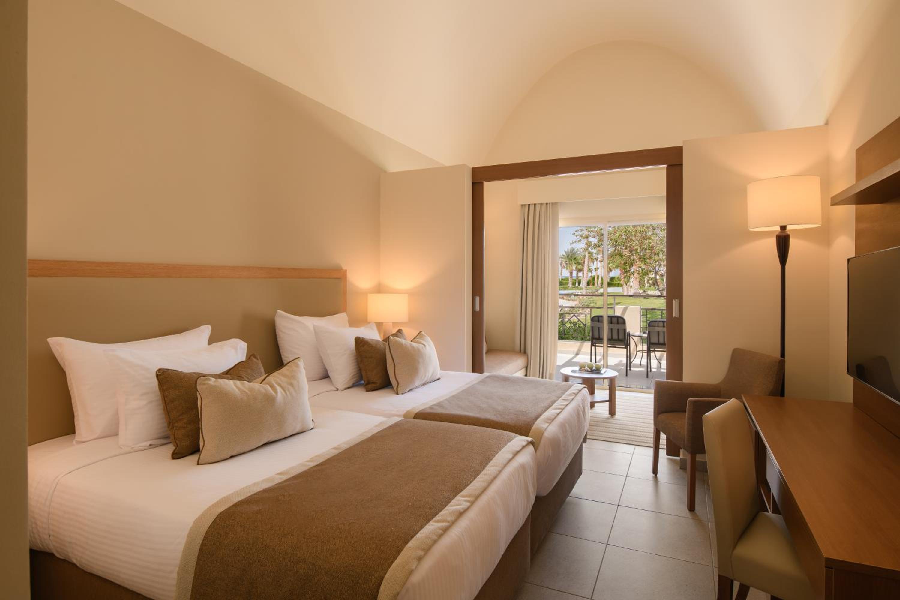 Family Deluxe Room Garden View