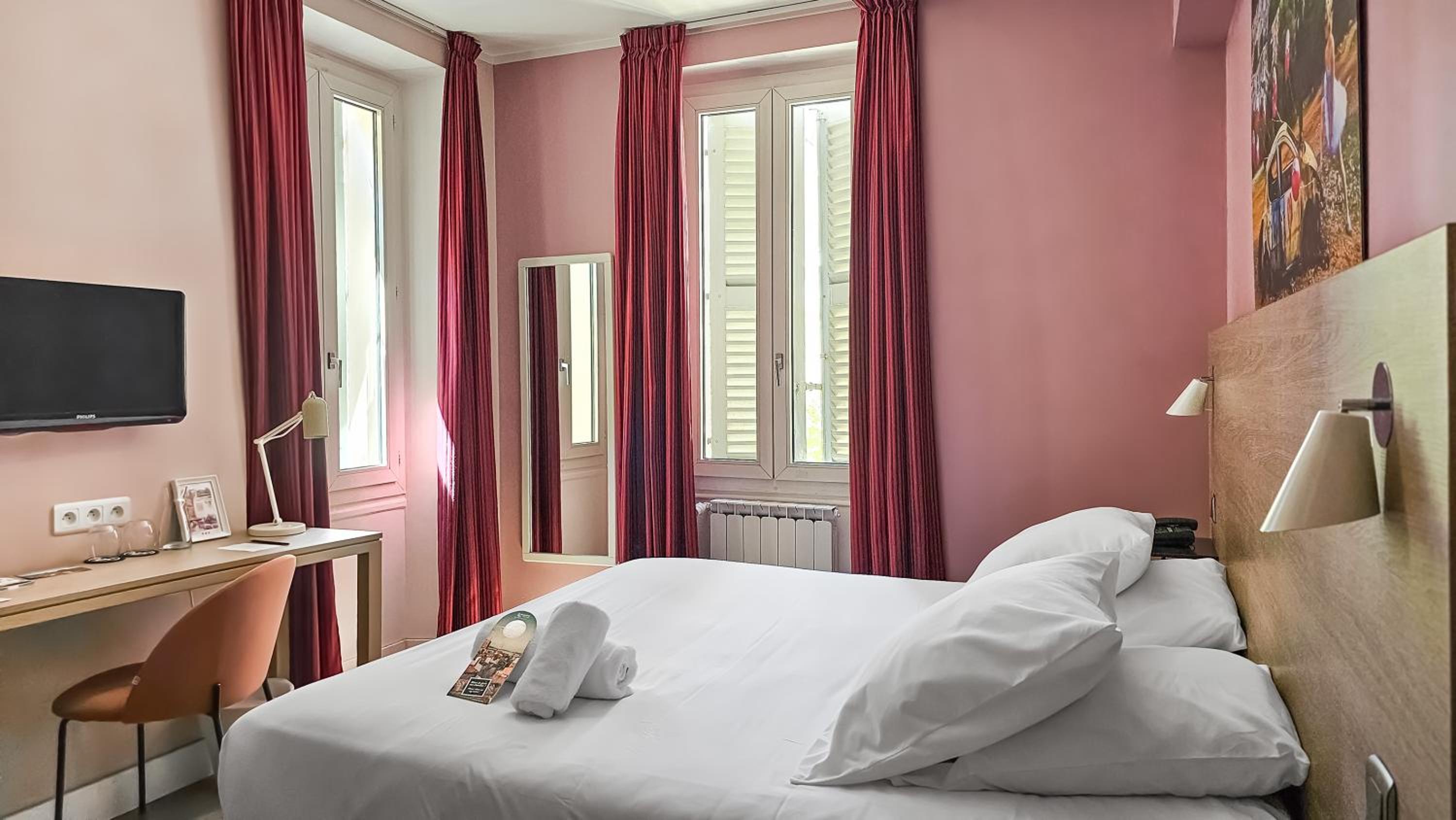 Superior Double Room with Sauna Access - Photo 1