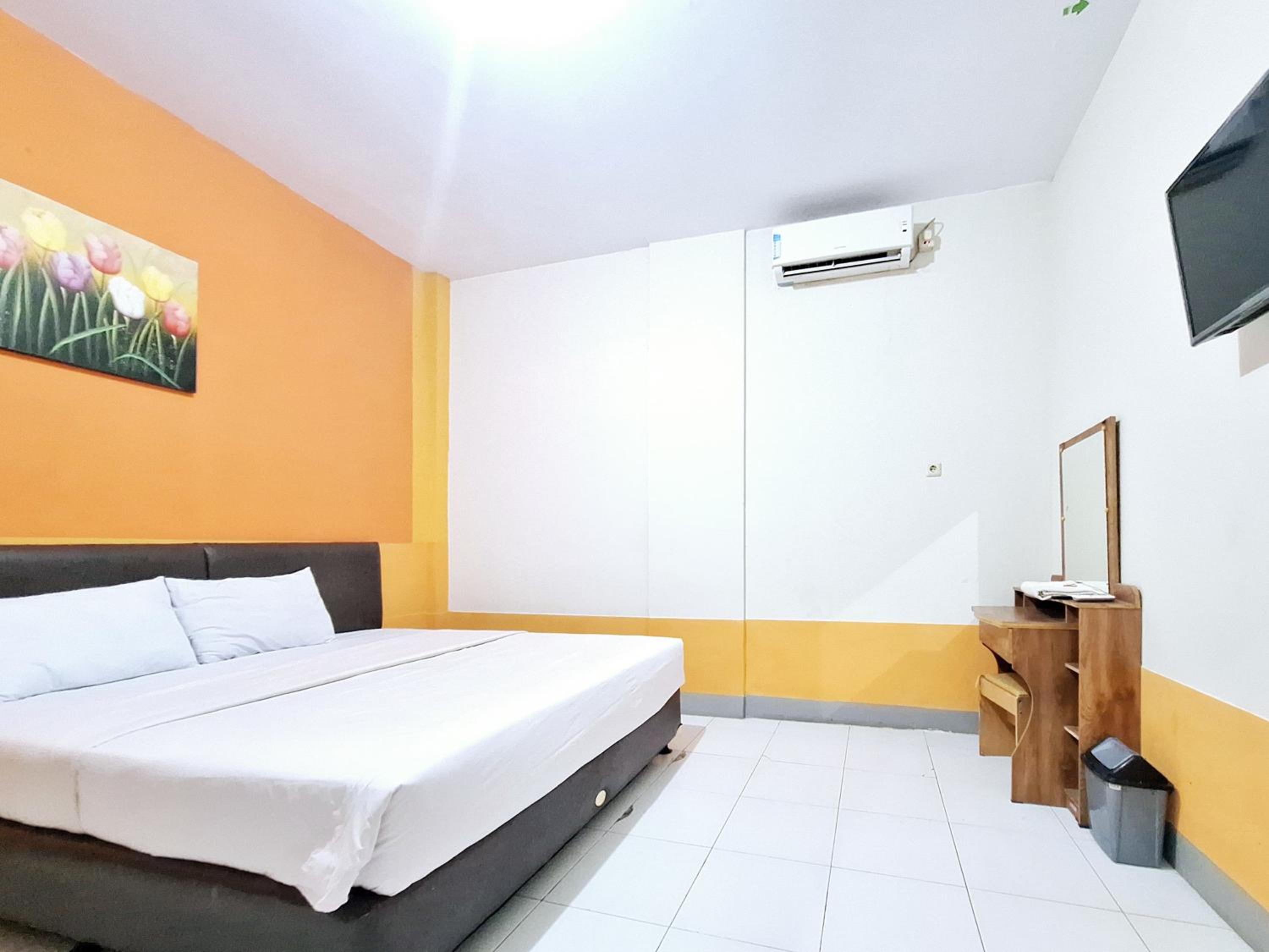 Deluxe Double Room - Photo 14