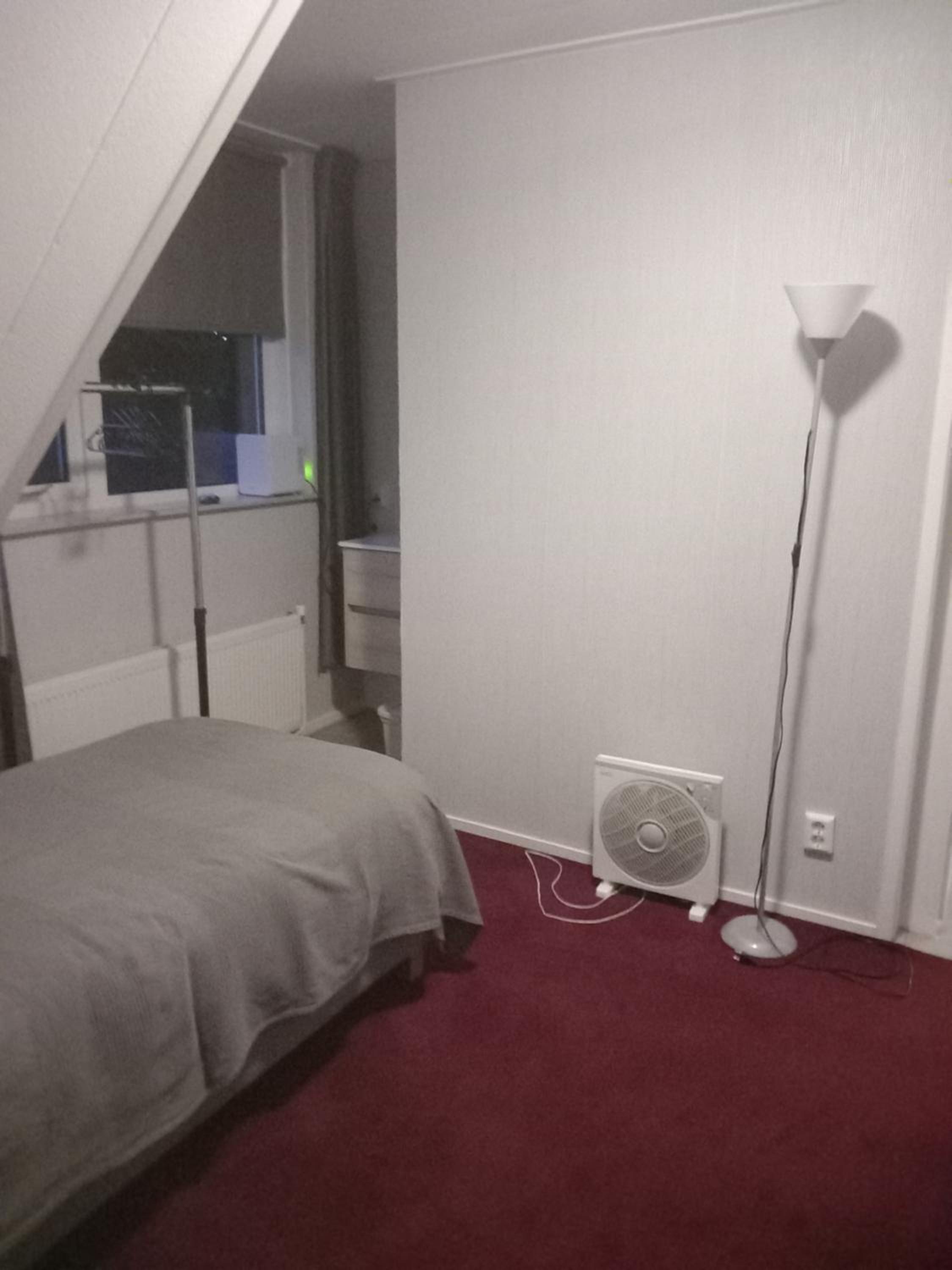 Double or Twin Room with Private Bathroom - Photo 1