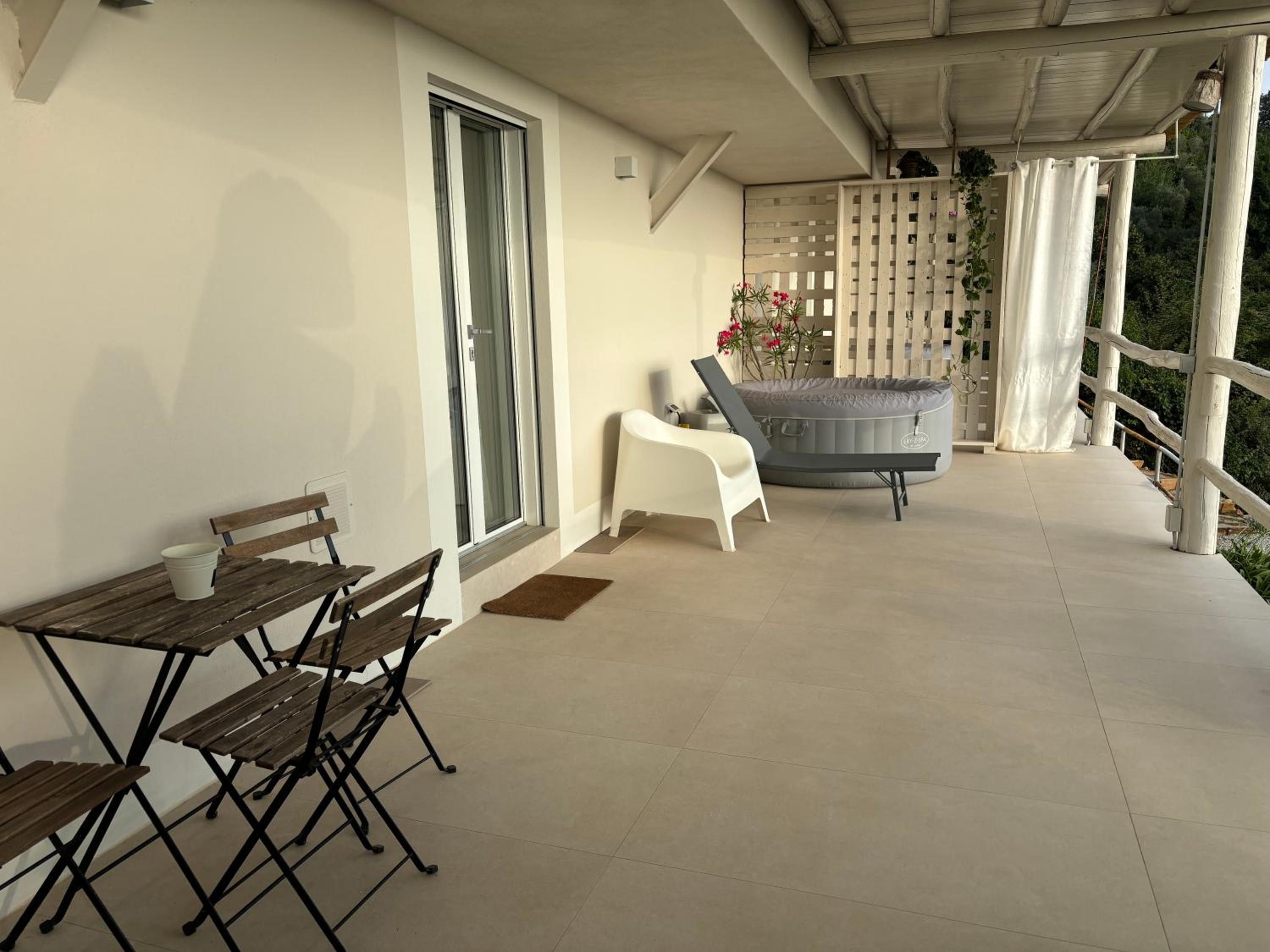 Apartment with Sea View - Photo 23
