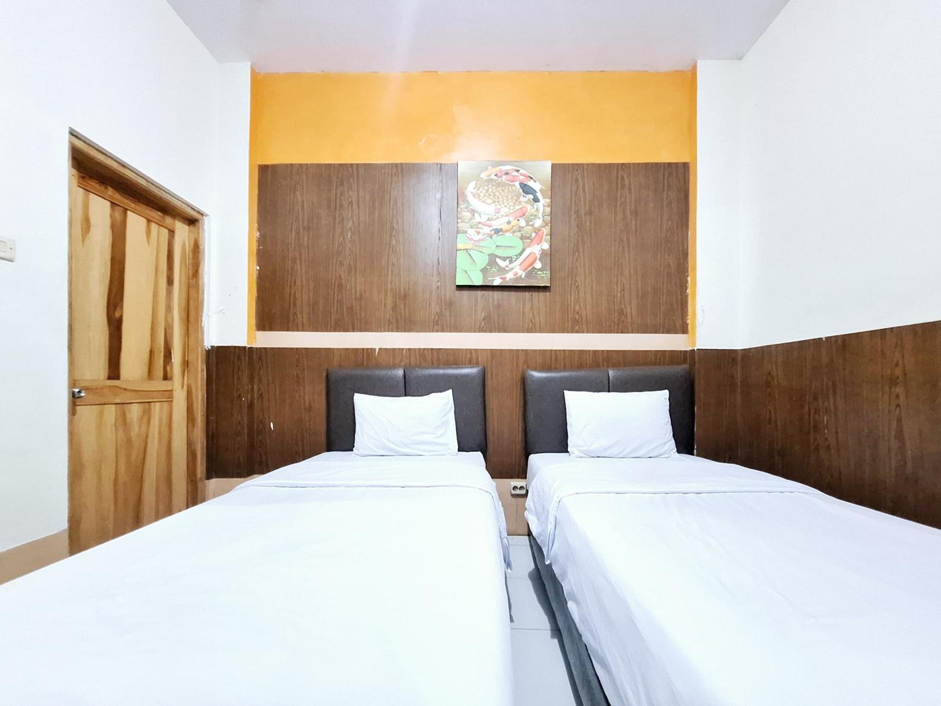 Deluxe Twin Room - Photo 3