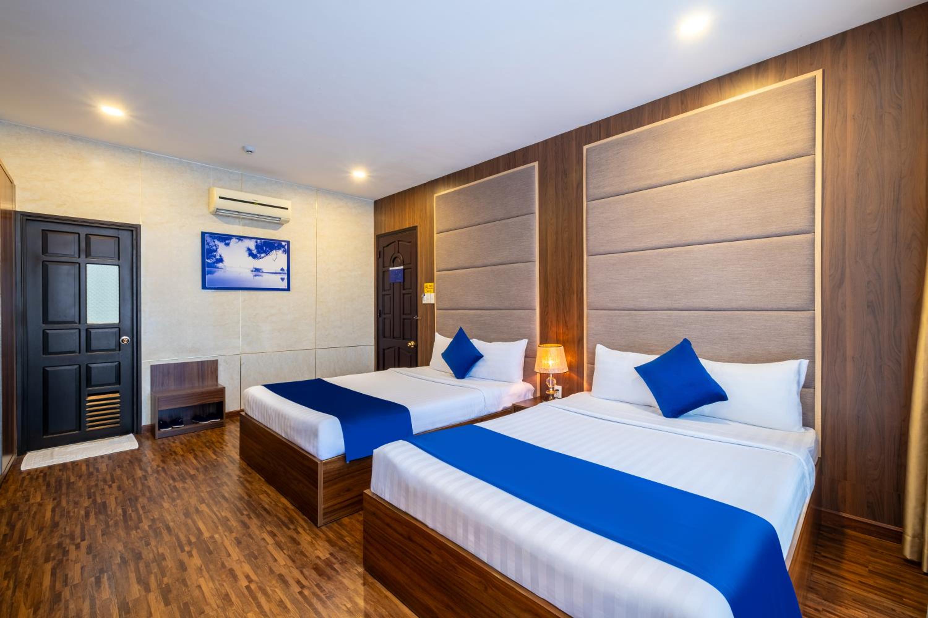 Deluxe Twin Room - Photo 2
