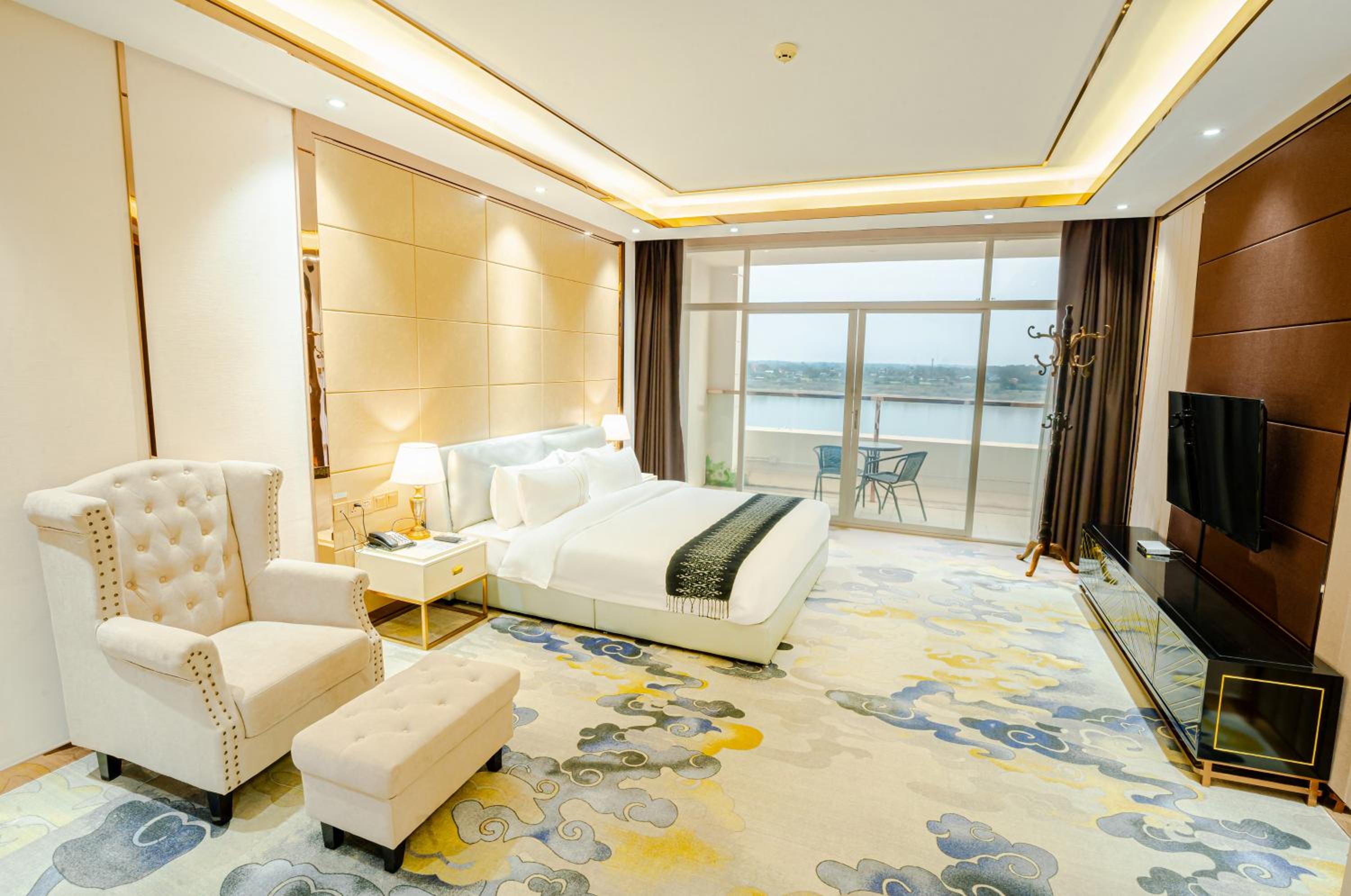 Executive Suite River View photo 1