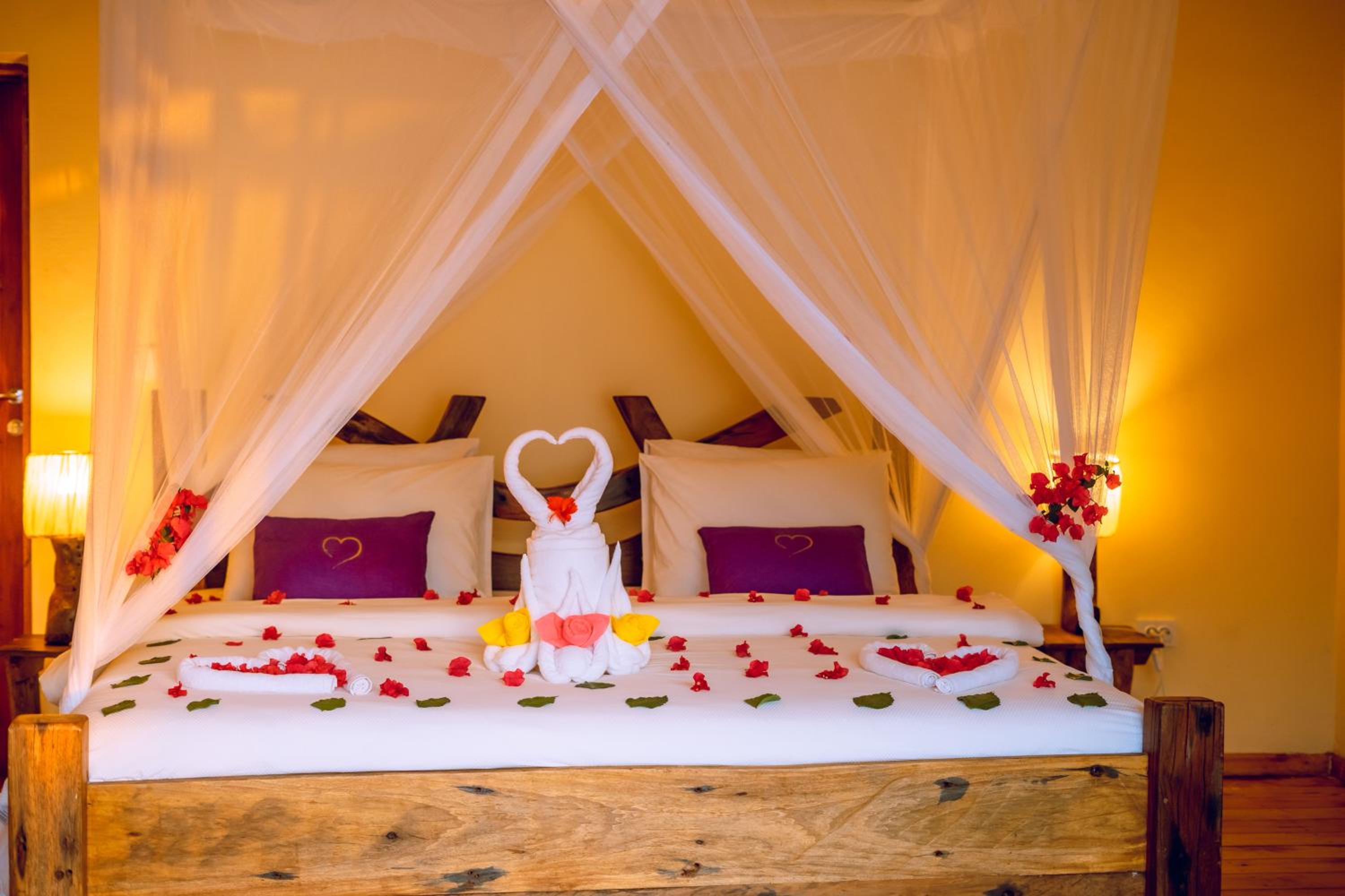 Double Room with Balcony and Sea View