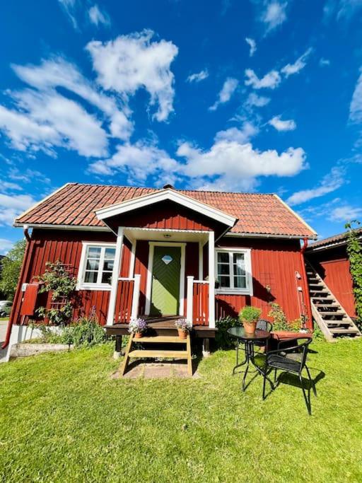 One-Bedroom House photo 2
