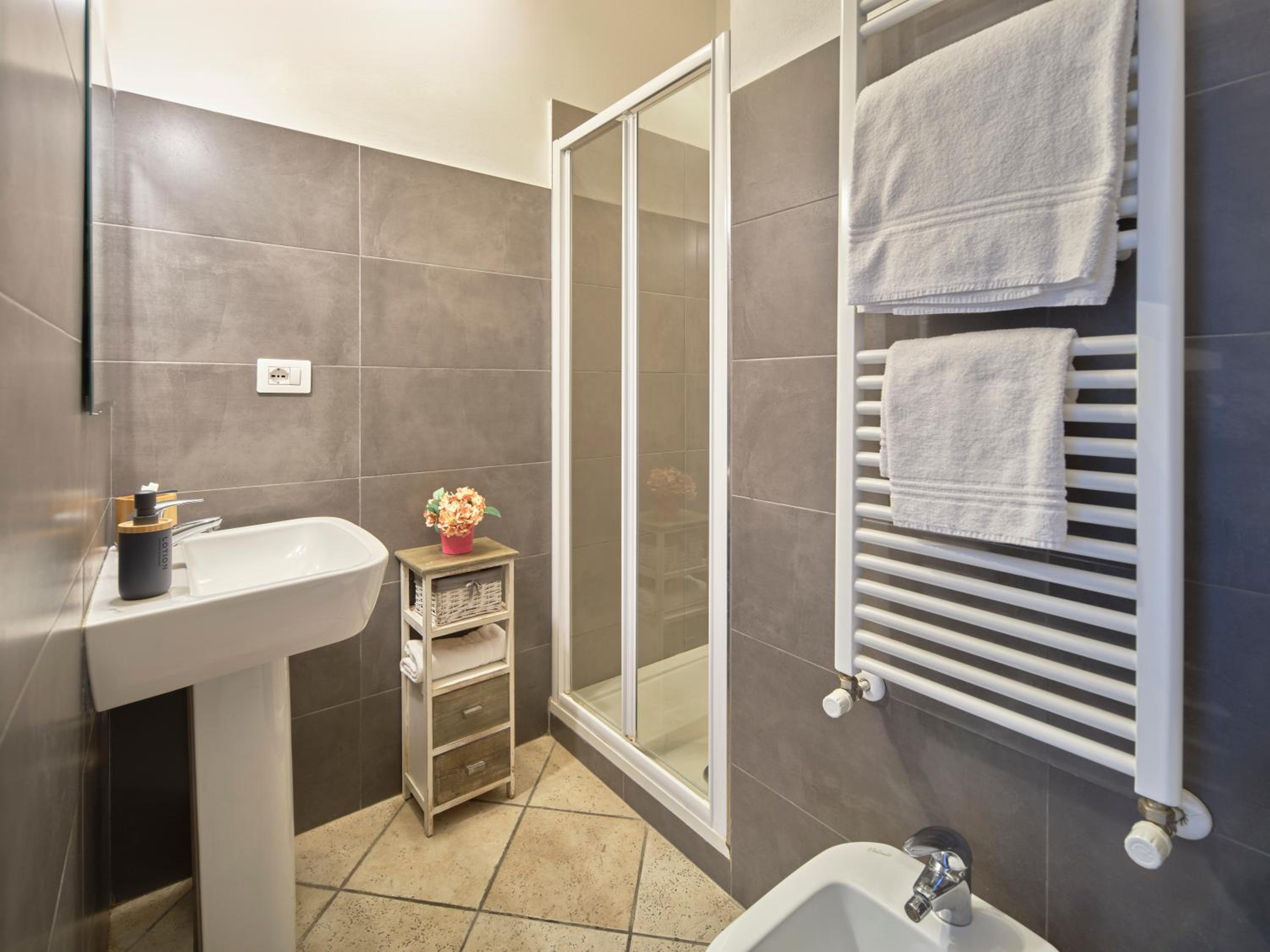 Superior Double or Twin Room - Photo 41