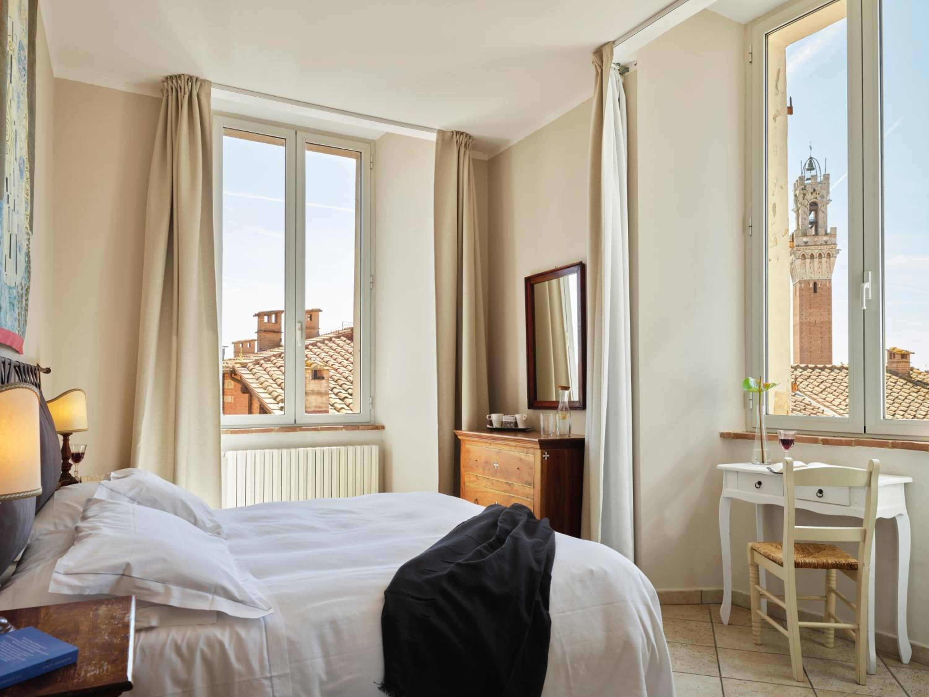 Superior Double or Twin Room - Photo 7