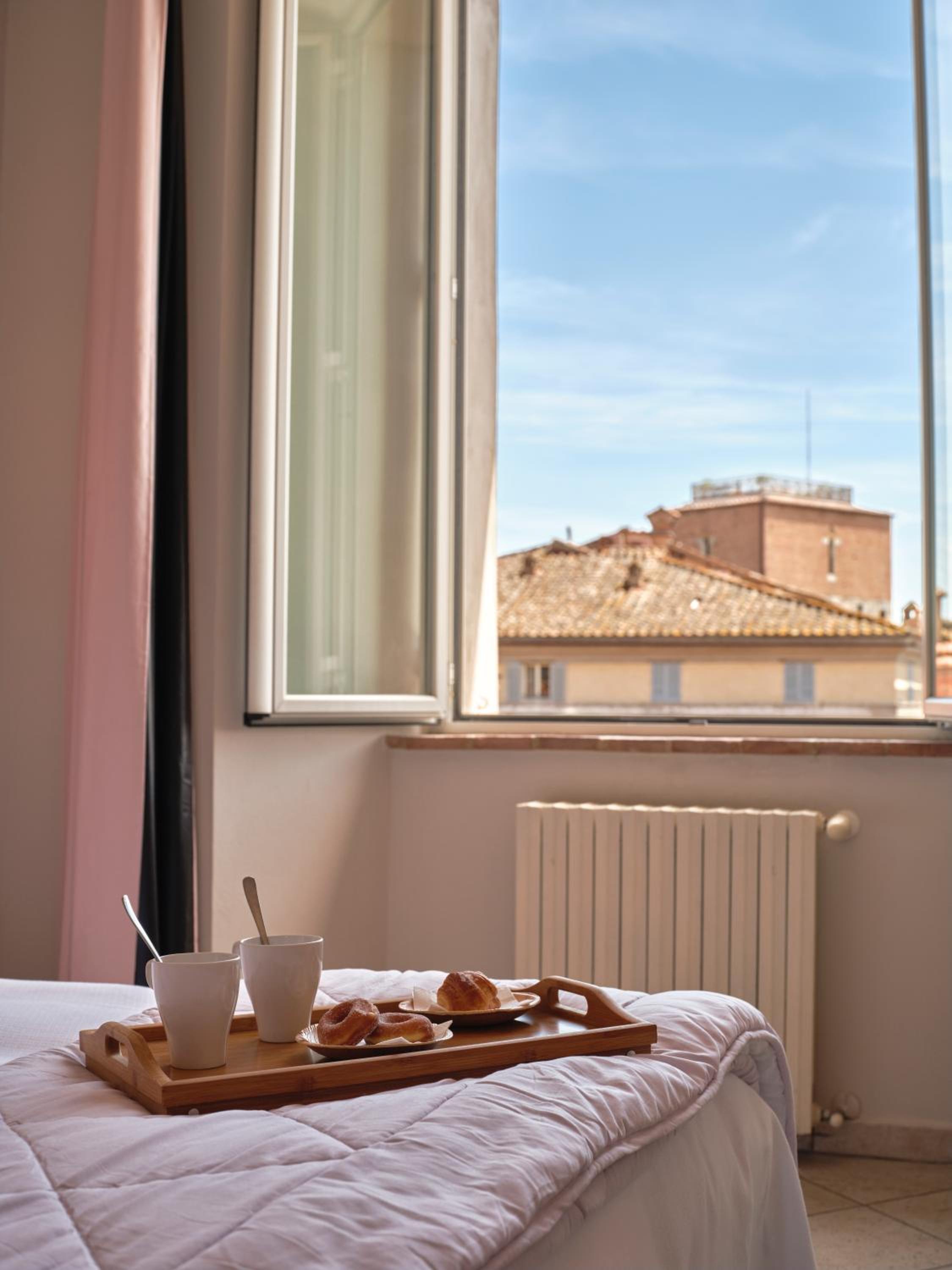 Superior Double or Twin Room - Photo 9