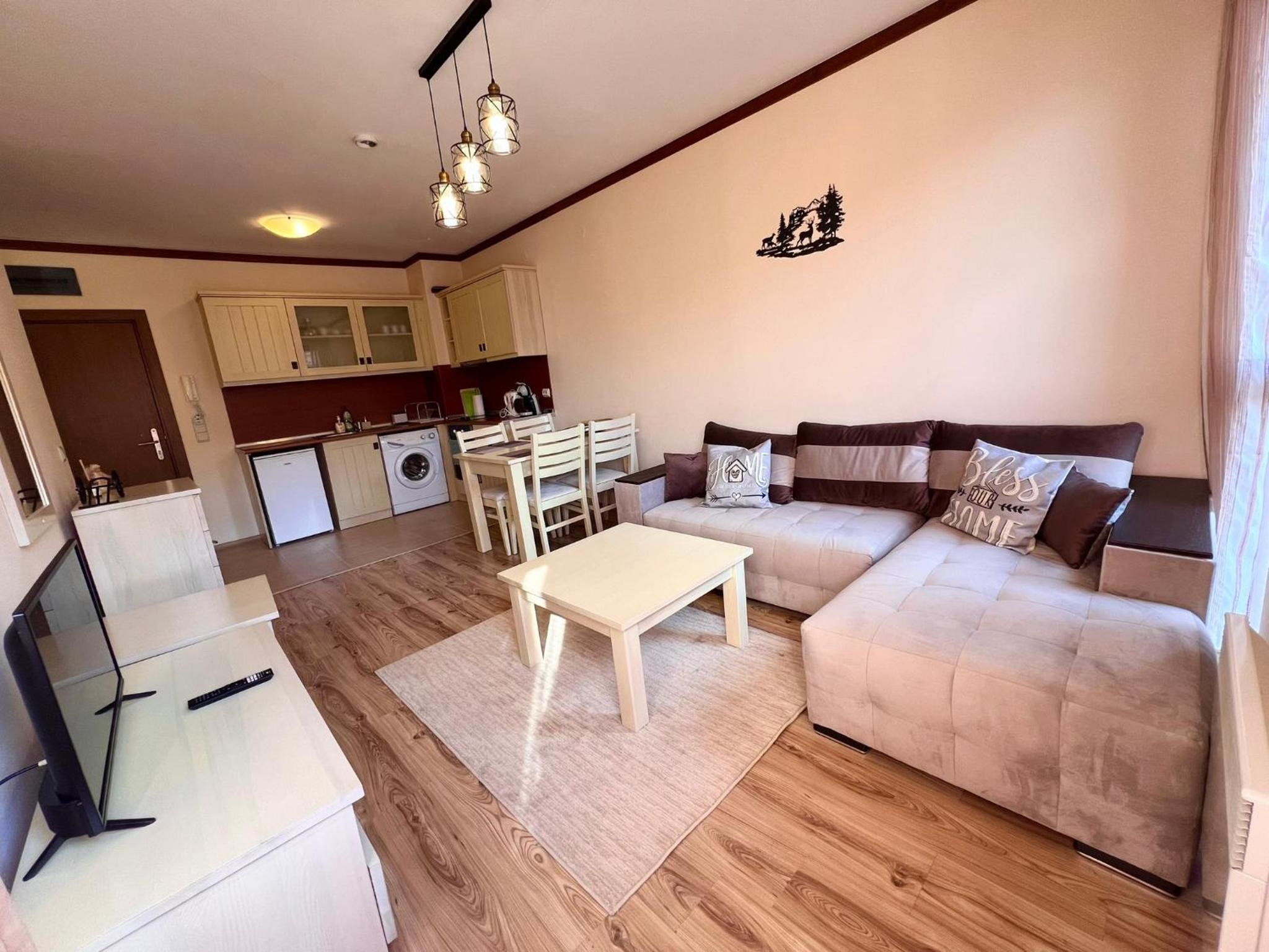 One-Bedroom Apartment