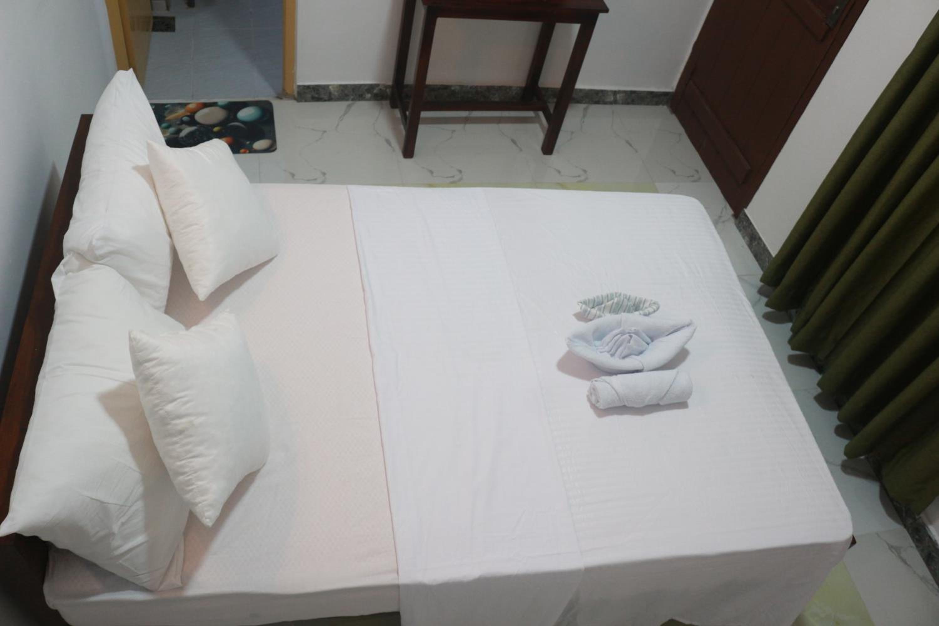 Double Room with Private Bathroom photo 1