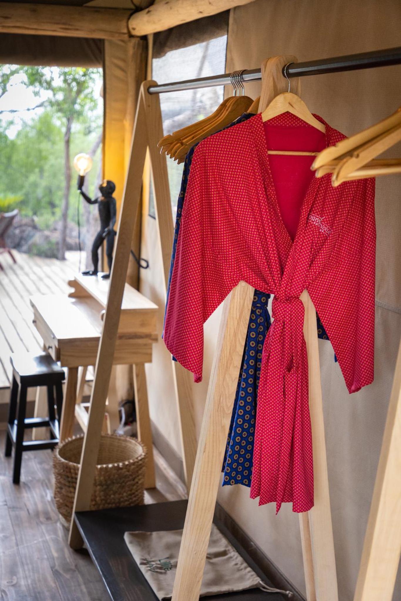 Lillie Luxury Tent photo 2