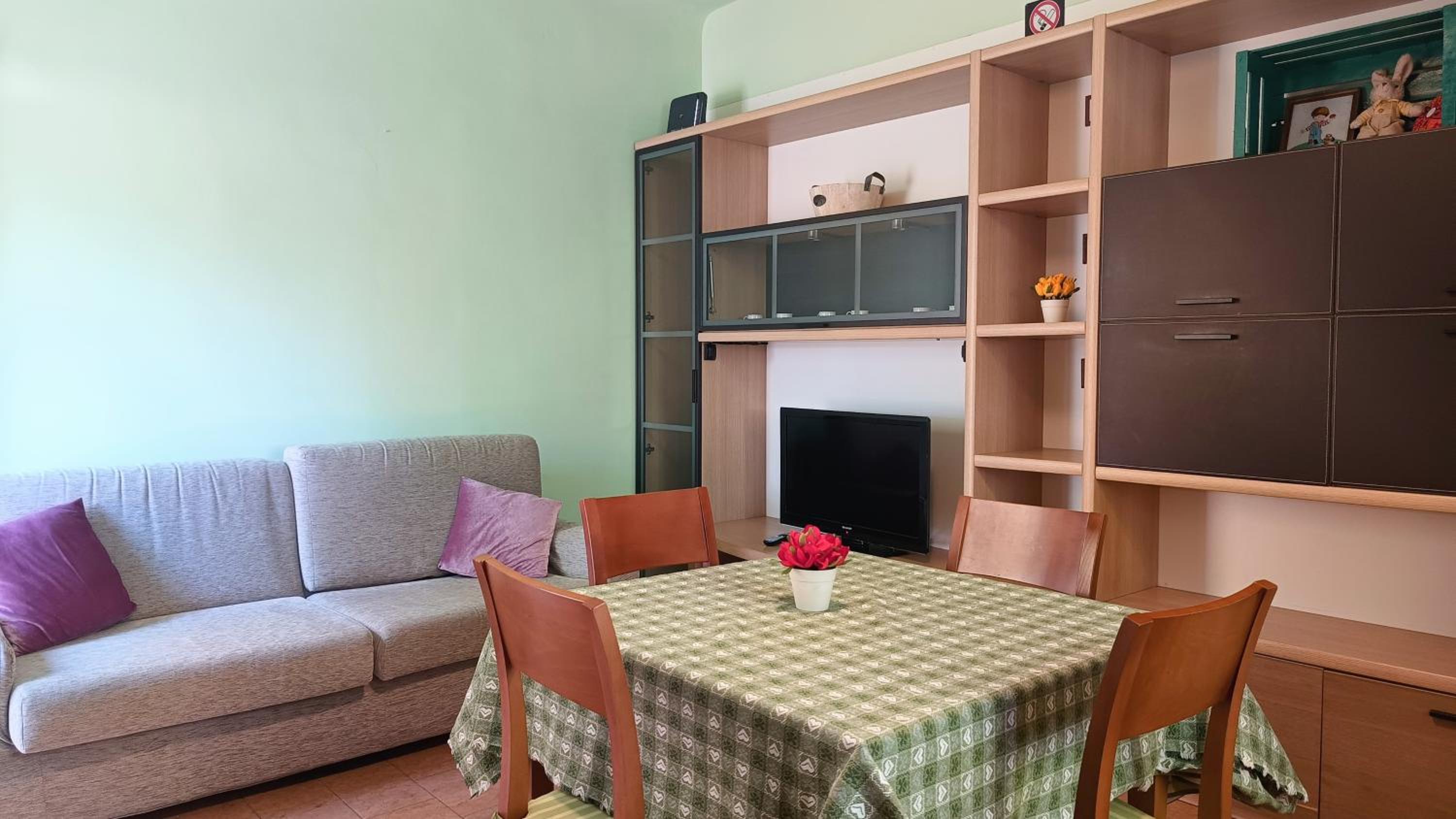Apartment - Ground Floor photo 2