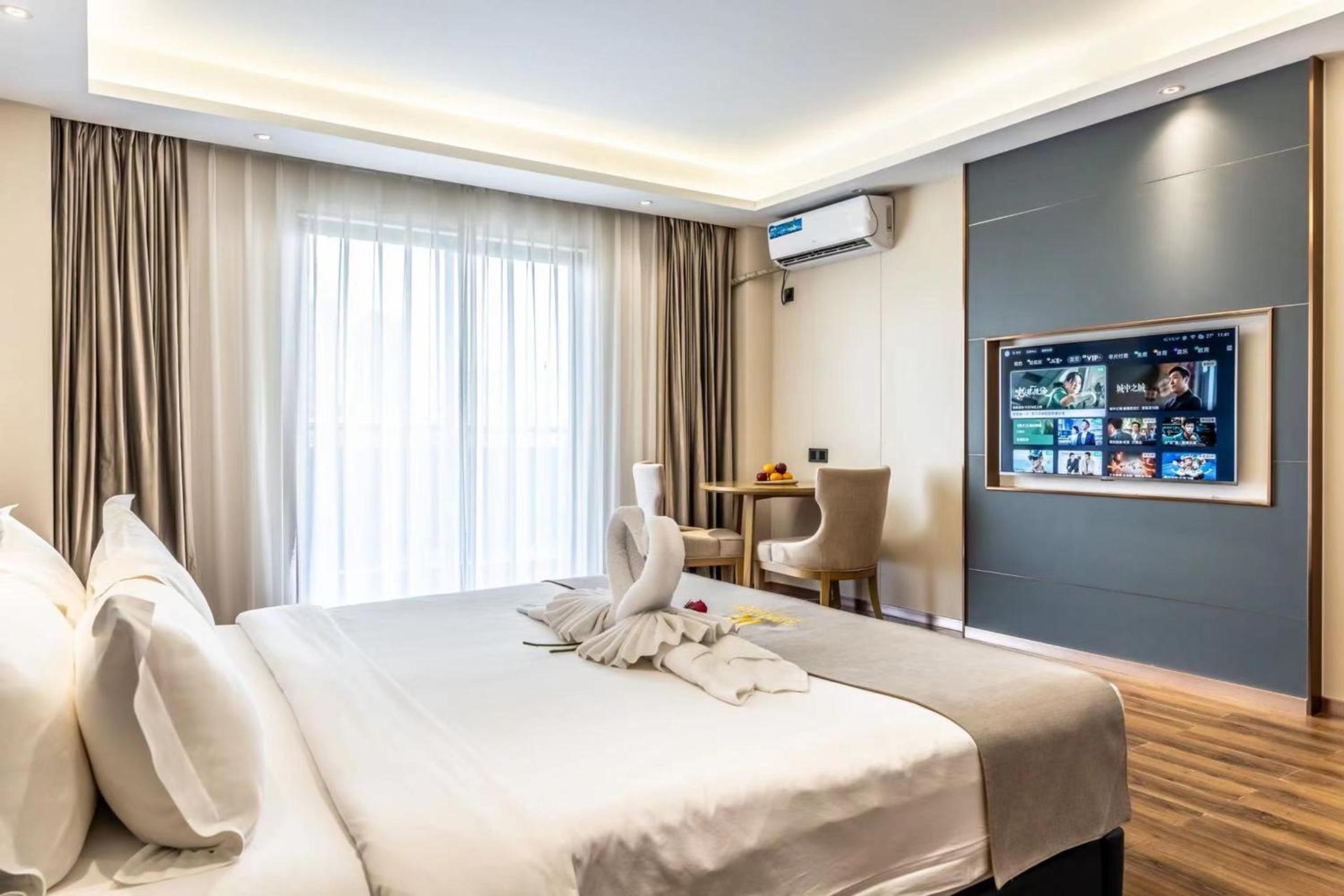 Business Double Room with Gym Access