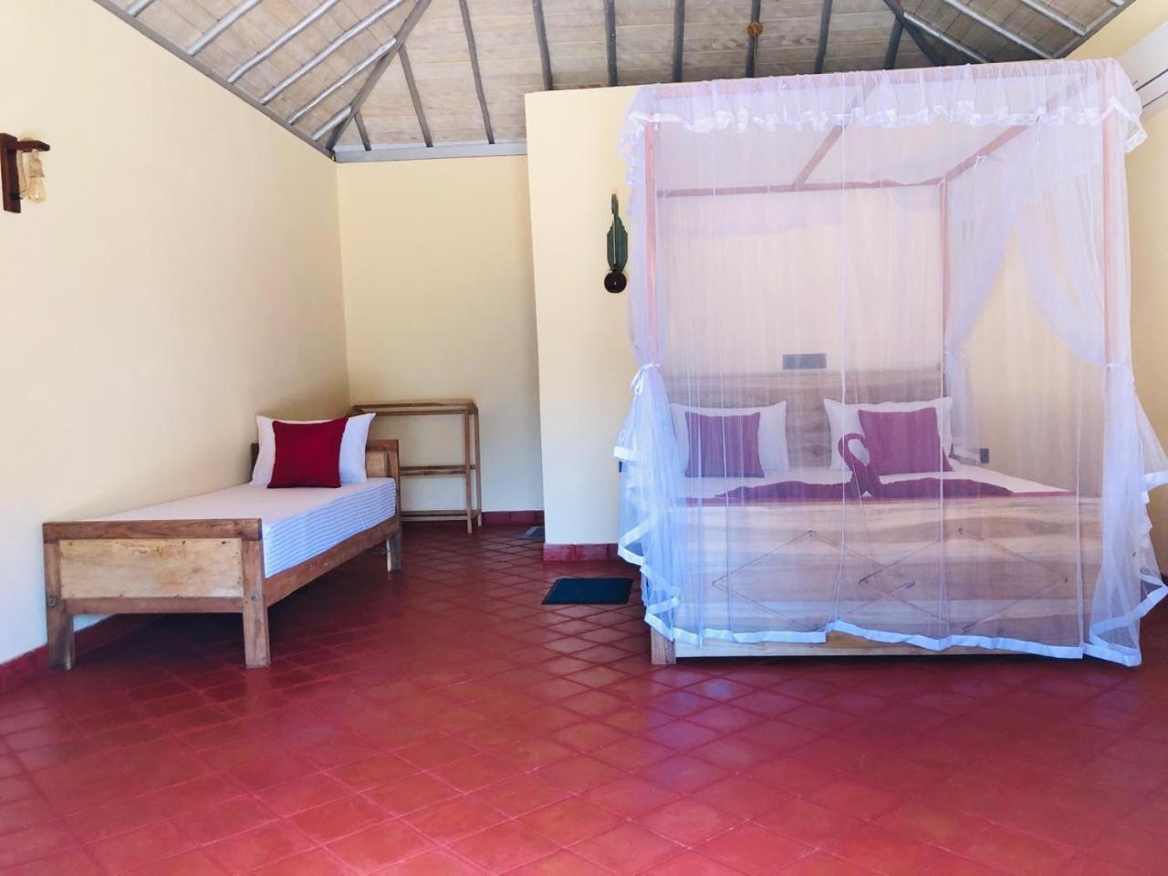 Basic Triple Room