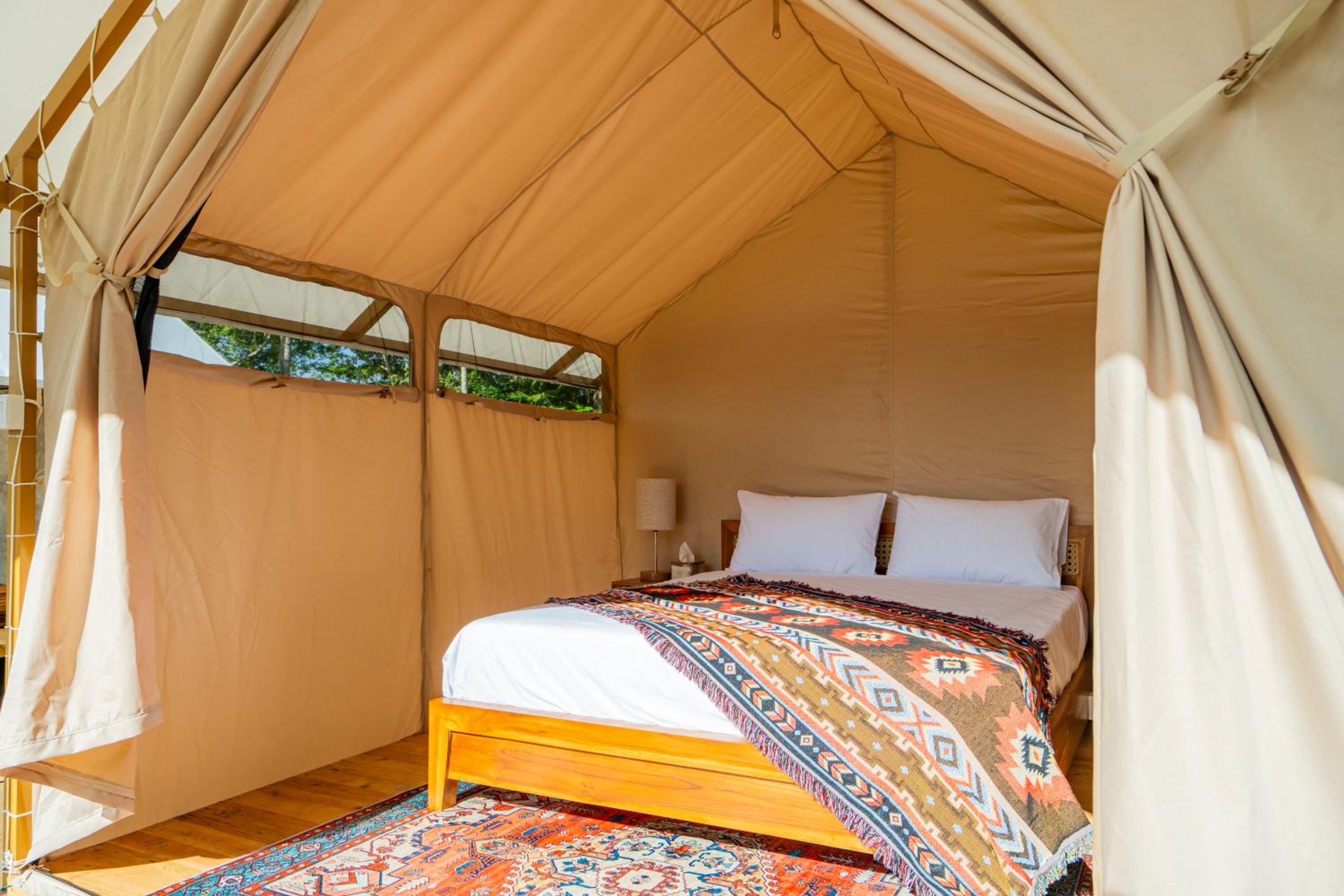 Jungle Tent - Photo 1