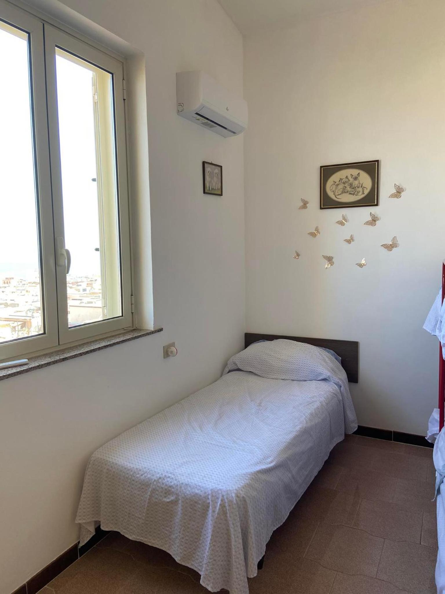 Standard Triple Room with Sea View photo 2