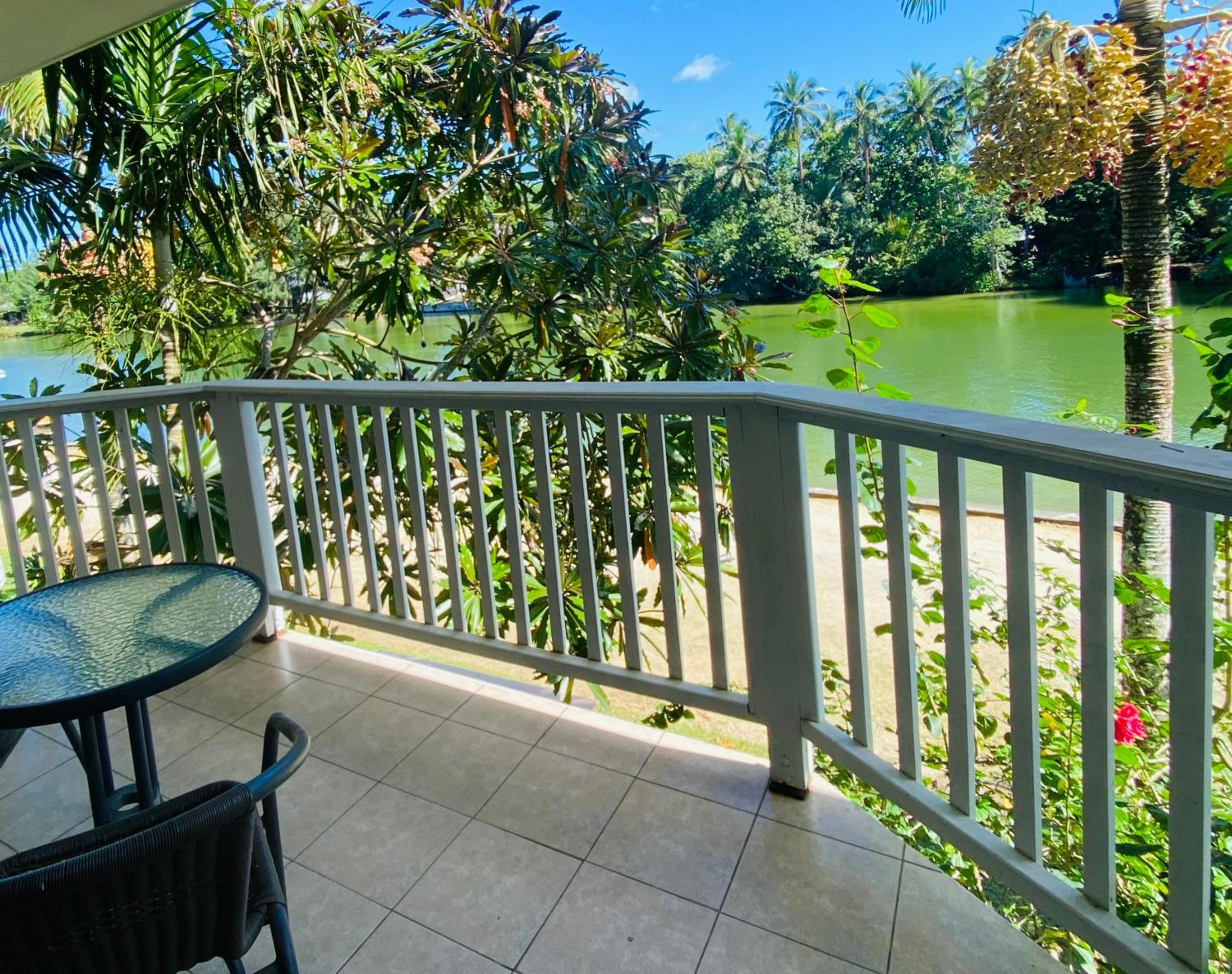 Balcony & Terrace