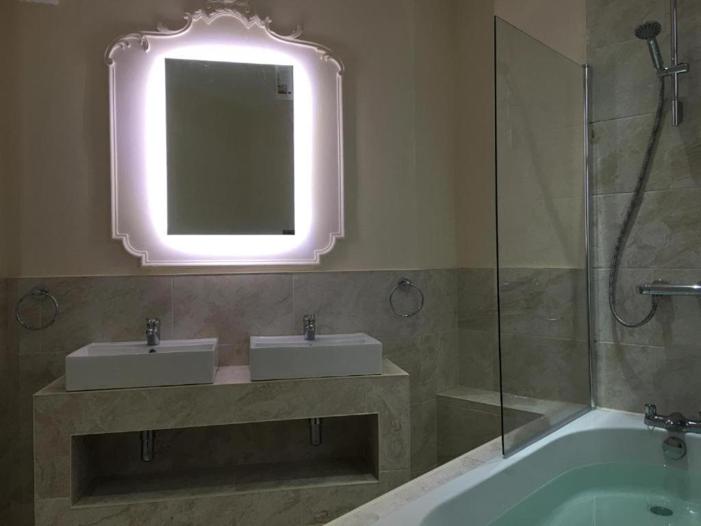 Superior Double Room - Photo 3