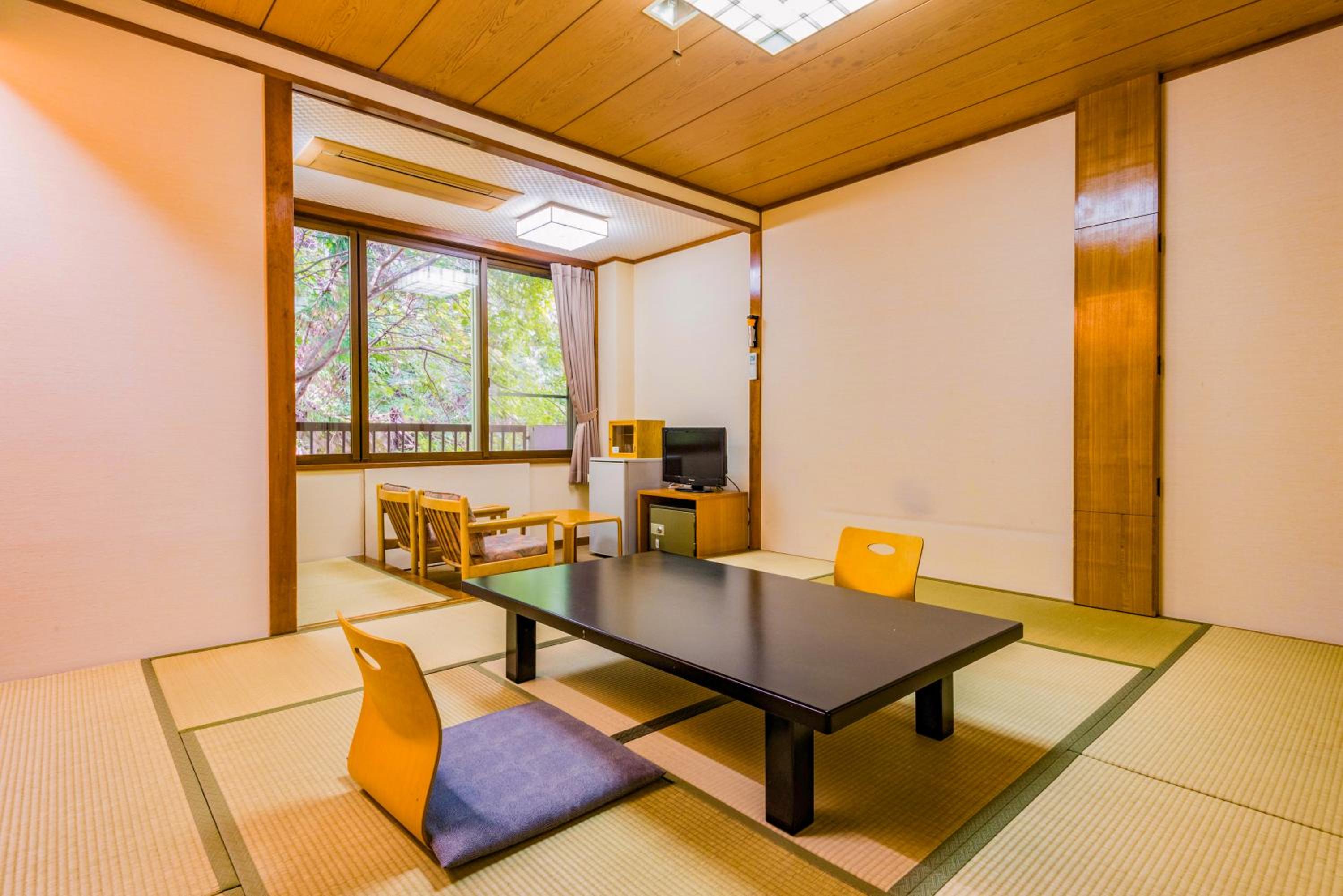 Standard Japanese-Style-Room 38 sqm - Indoor Bath - Non-Smoking - Photo 4