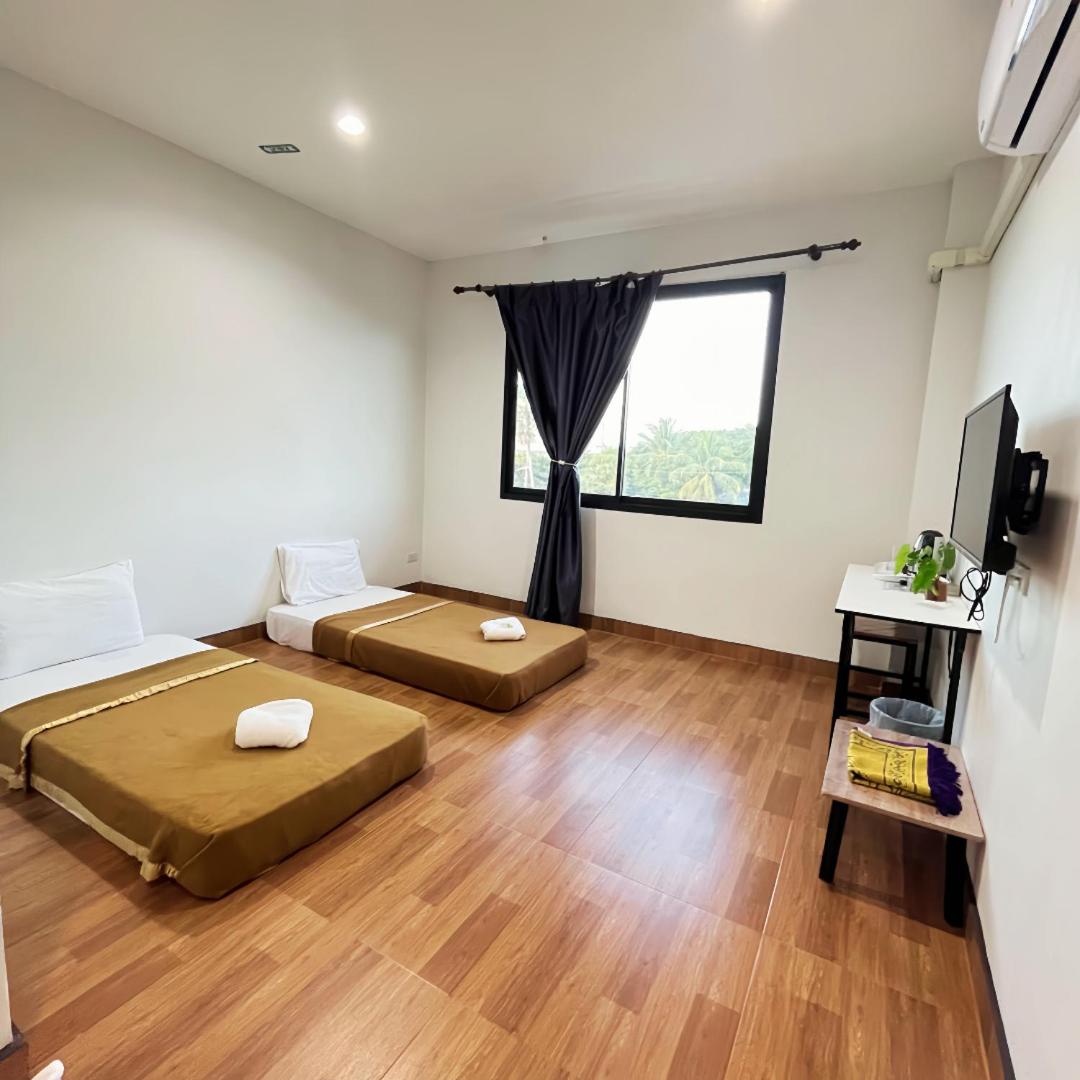 Triple Room with Terrace